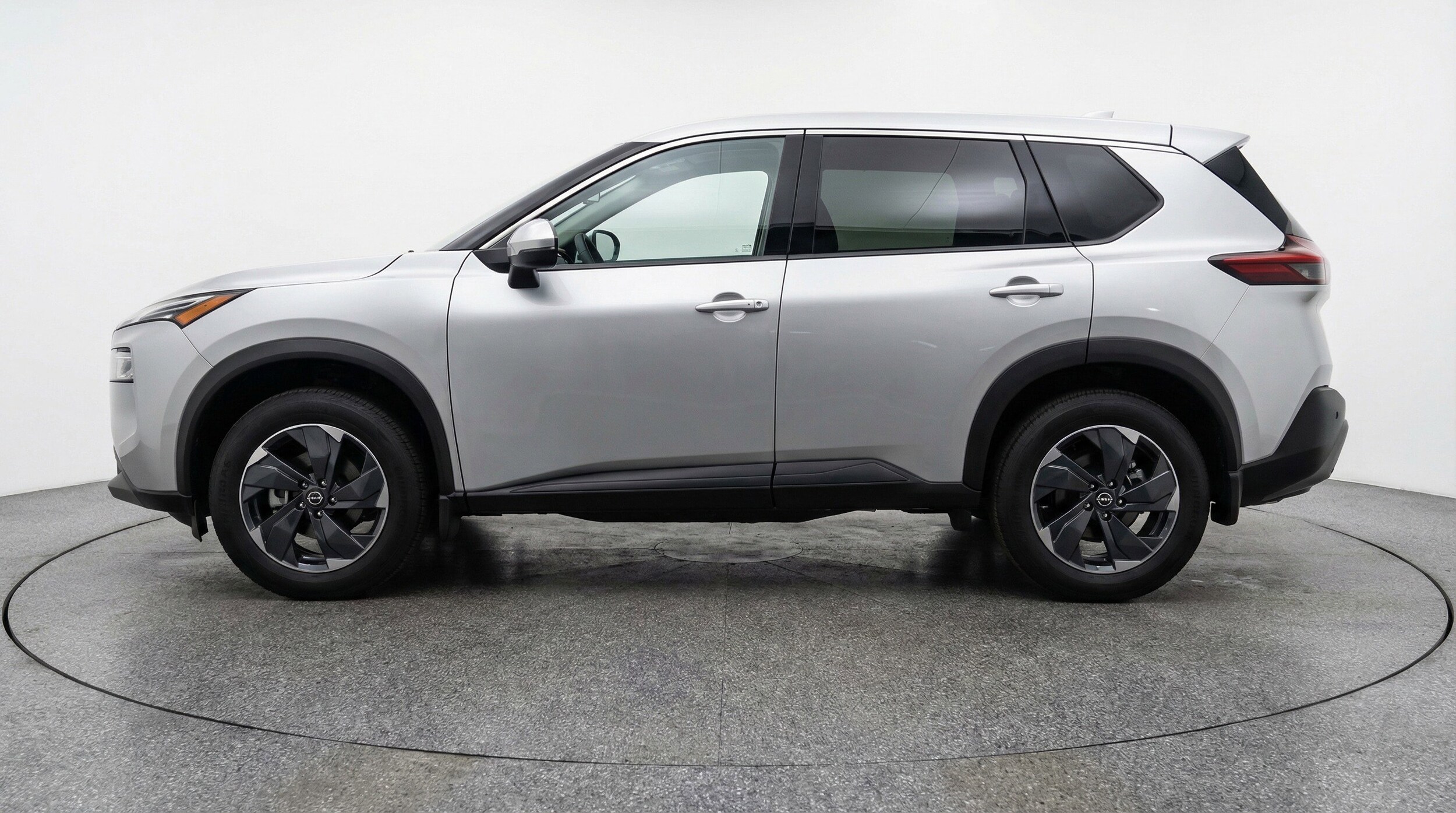 Thumbnail: 2025 Nissan Rogue - 5