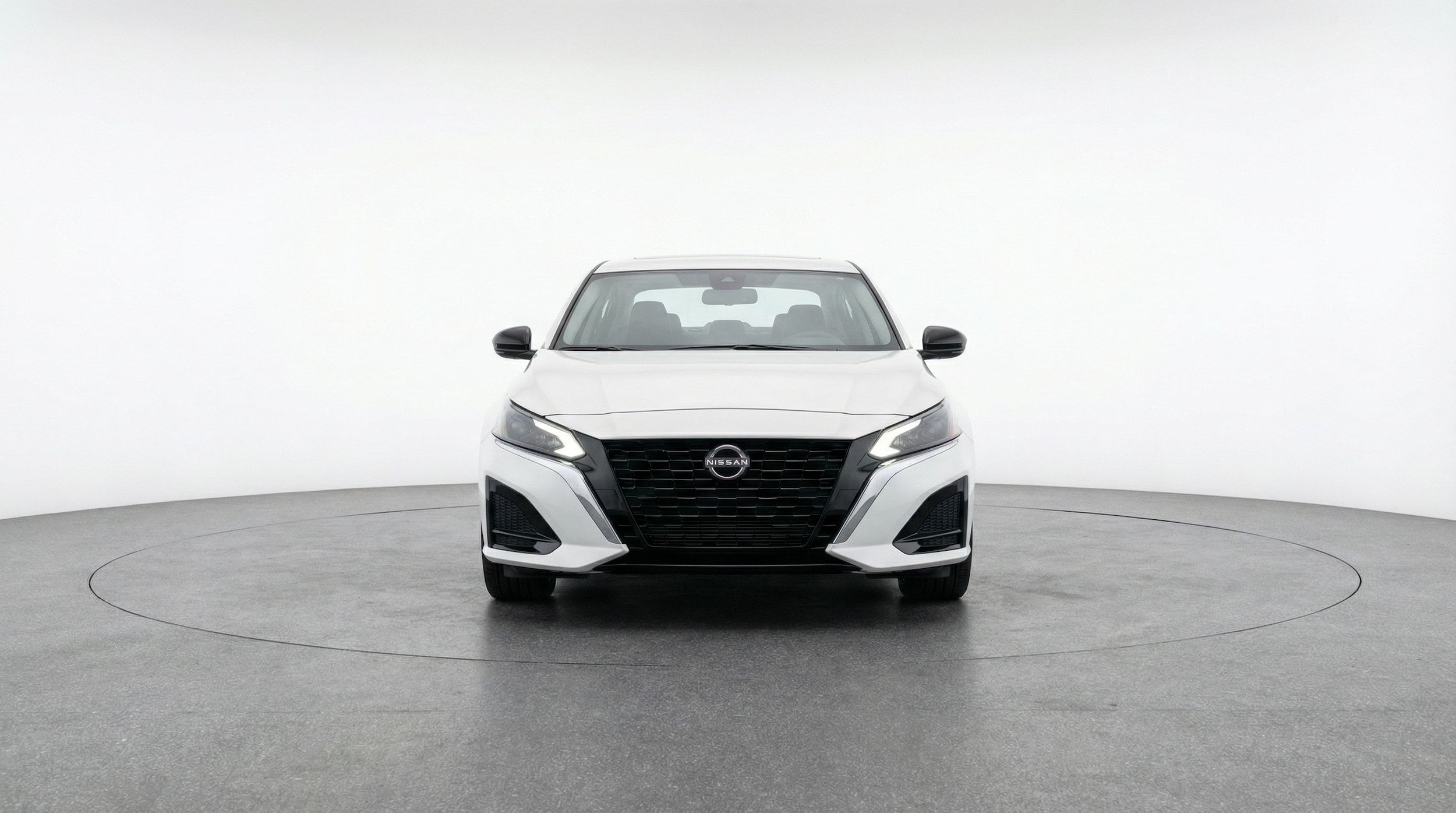 Thumbnail: 2025 Nissan Altima - 2