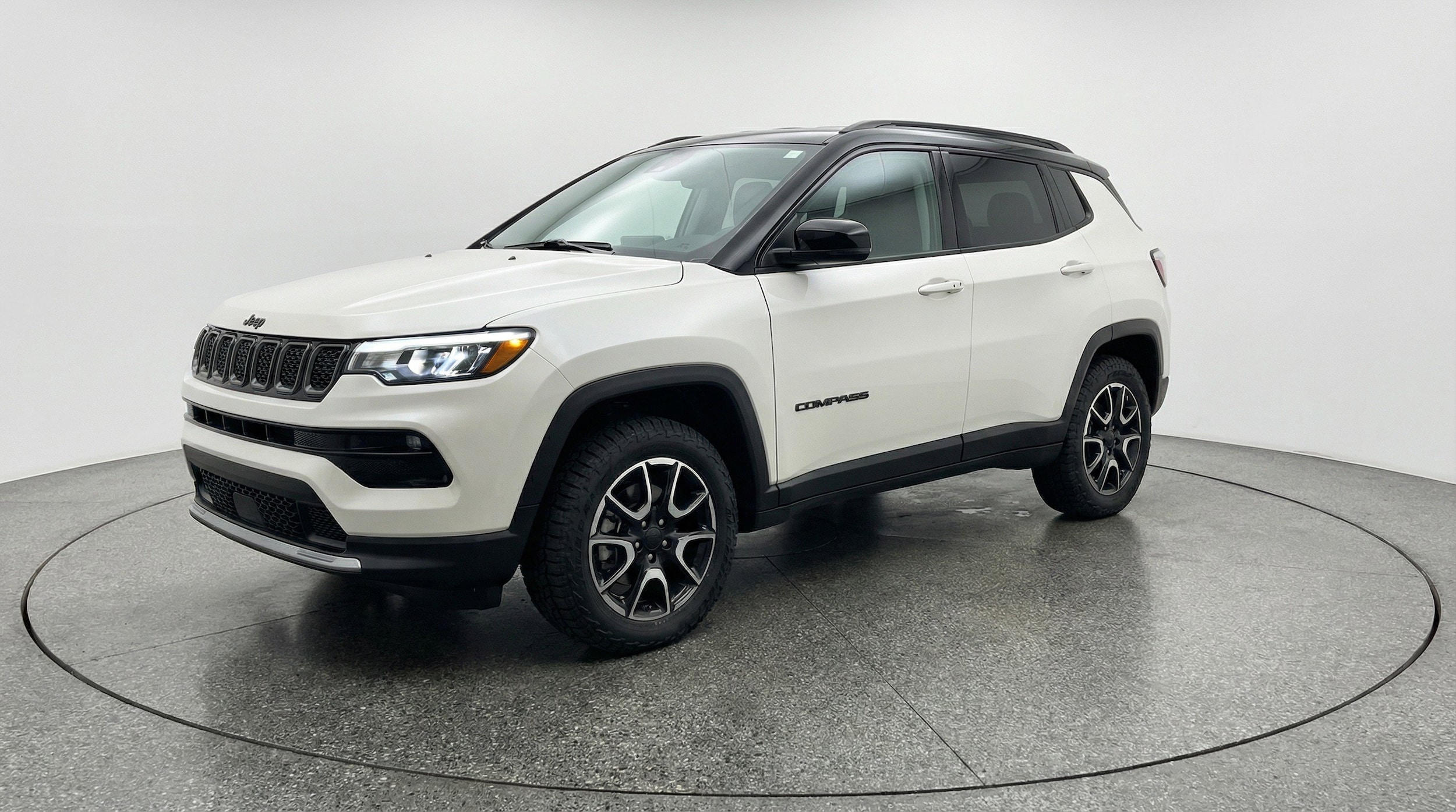 Thumbnail: 2025 Jeep Compass - 3