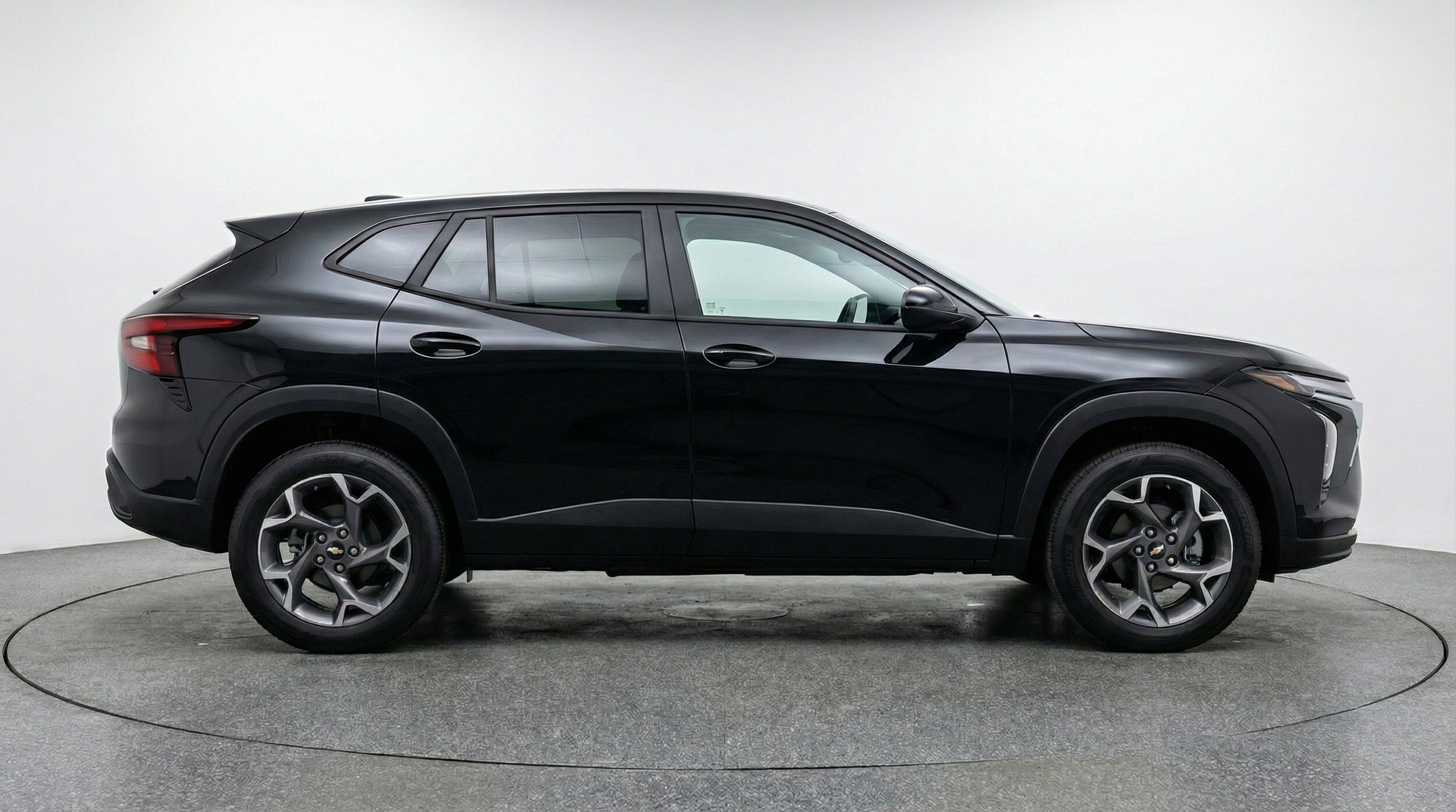 Thumbnail: 2025 Chevrolet Trax - 11