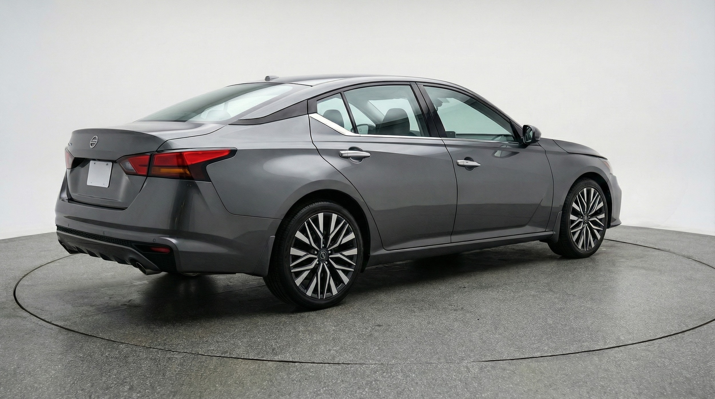 Thumbnail: 2025 Nissan Altima - 7