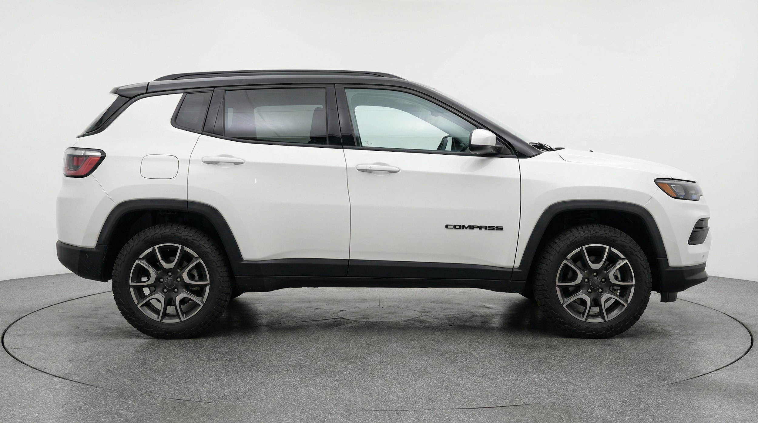 Thumbnail: 2025 Jeep Compass - 8