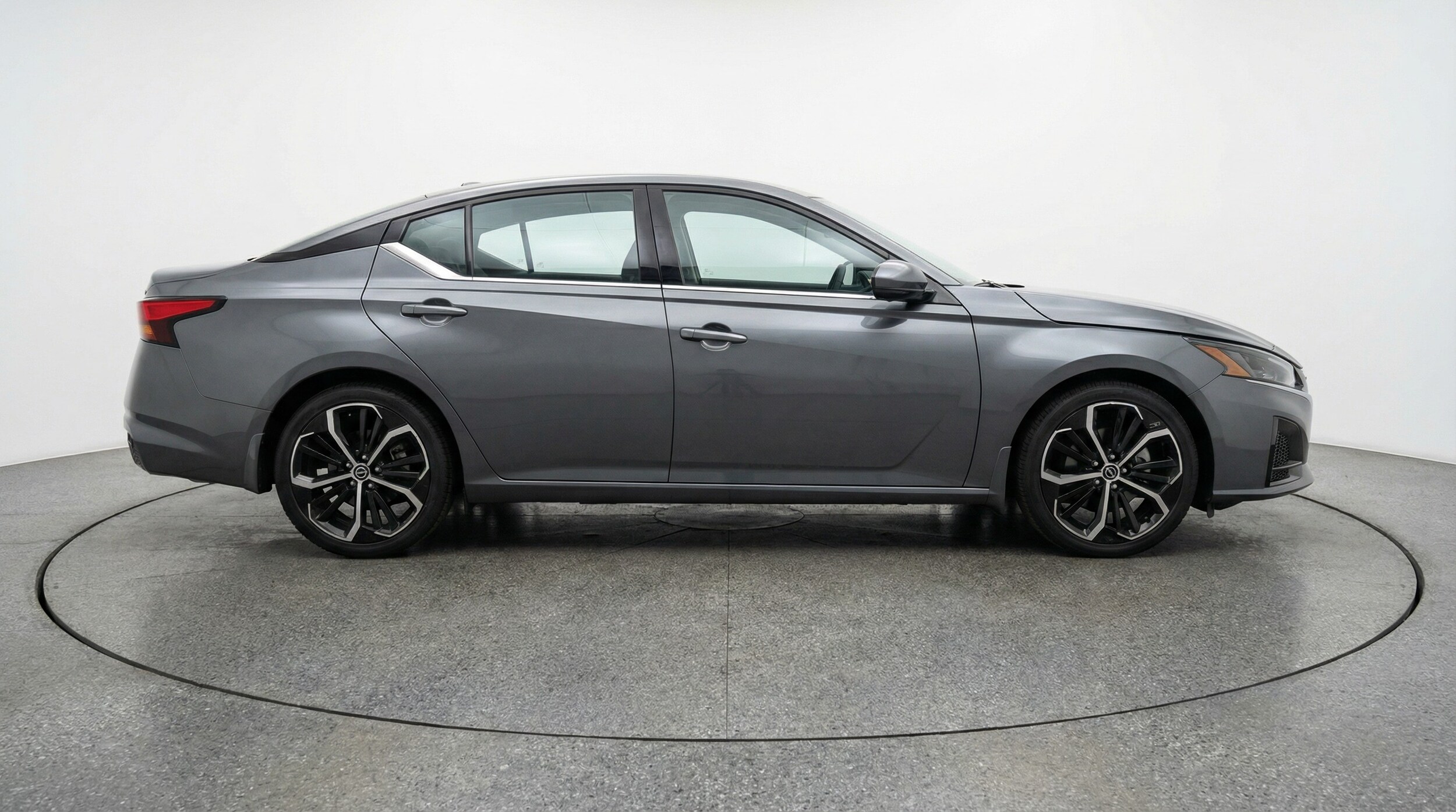 Thumbnail: 2025 Nissan Altima - 8