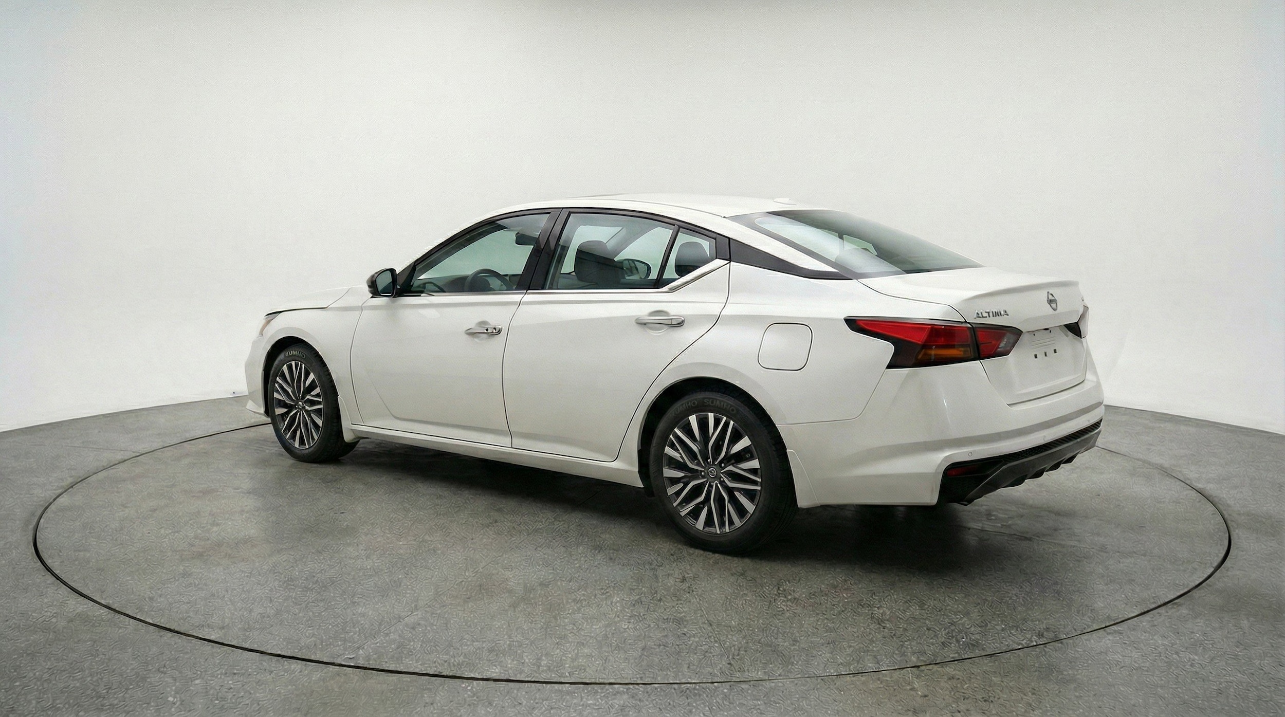 Thumbnail: 2025 Nissan Altima - 6