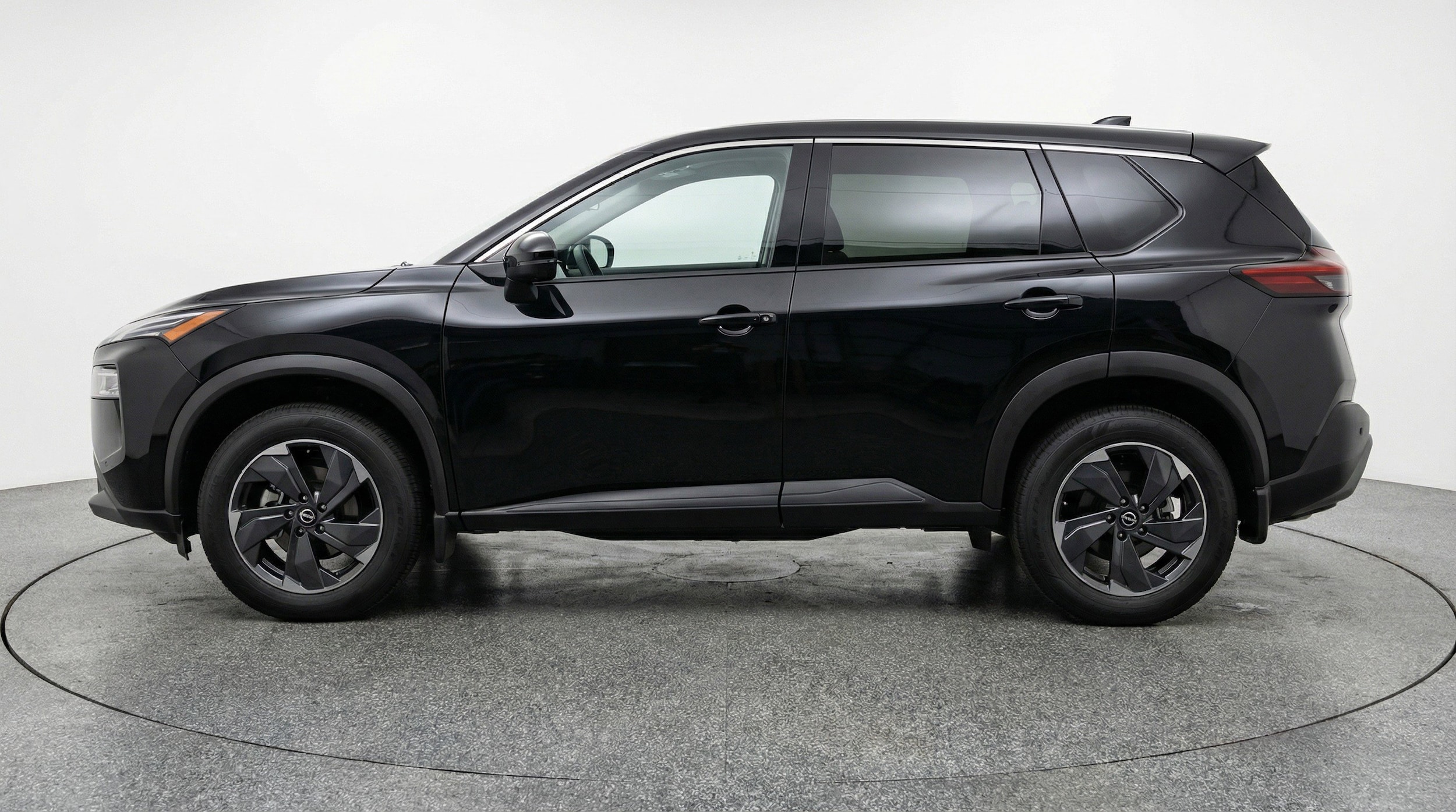 Thumbnail: 2025 Nissan Rogue - 5