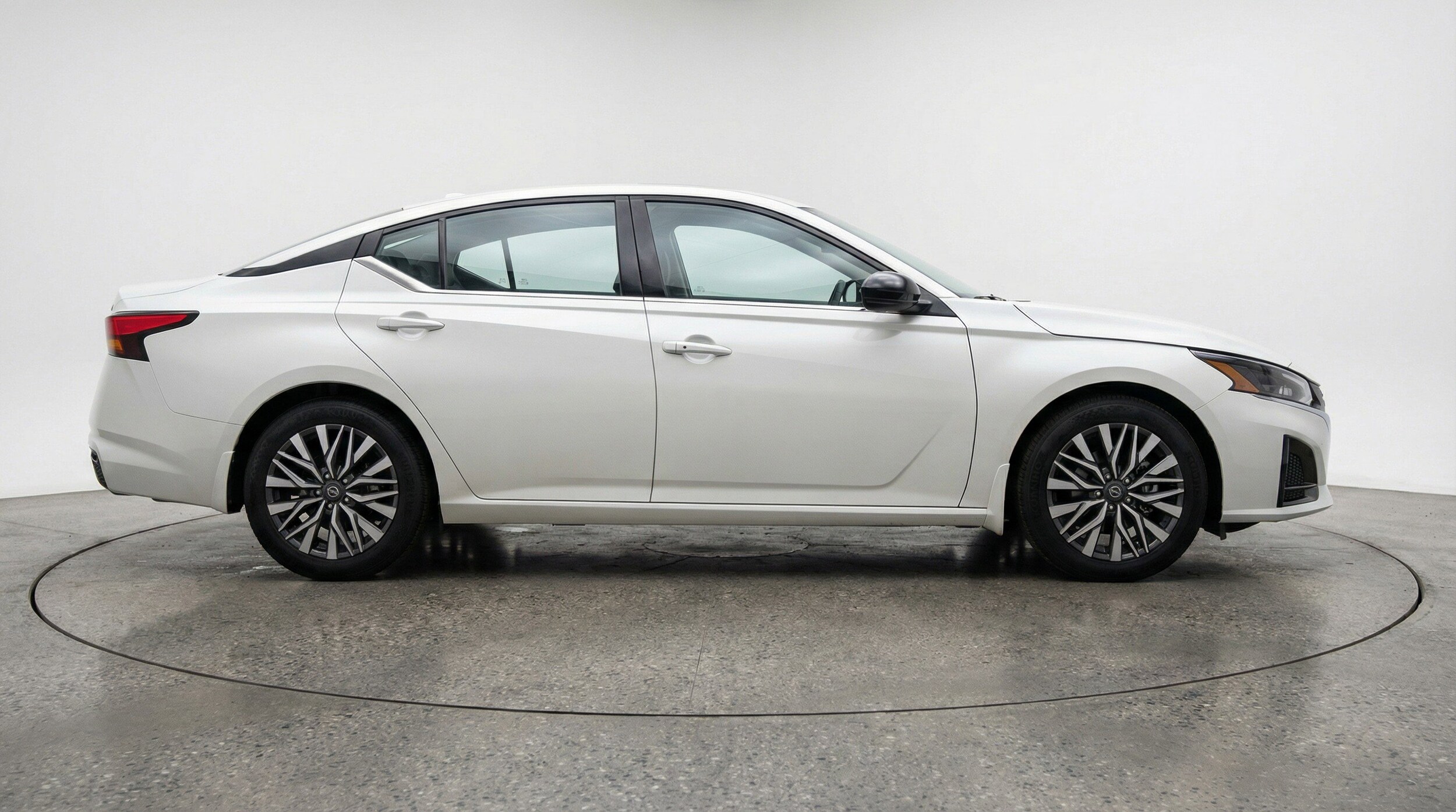 Thumbnail: 2025 Nissan Altima - 11