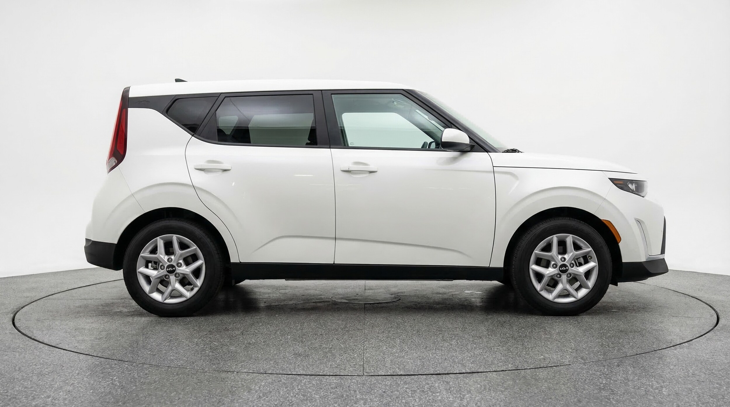 Thumbnail: 2025 Kia Soul - 8