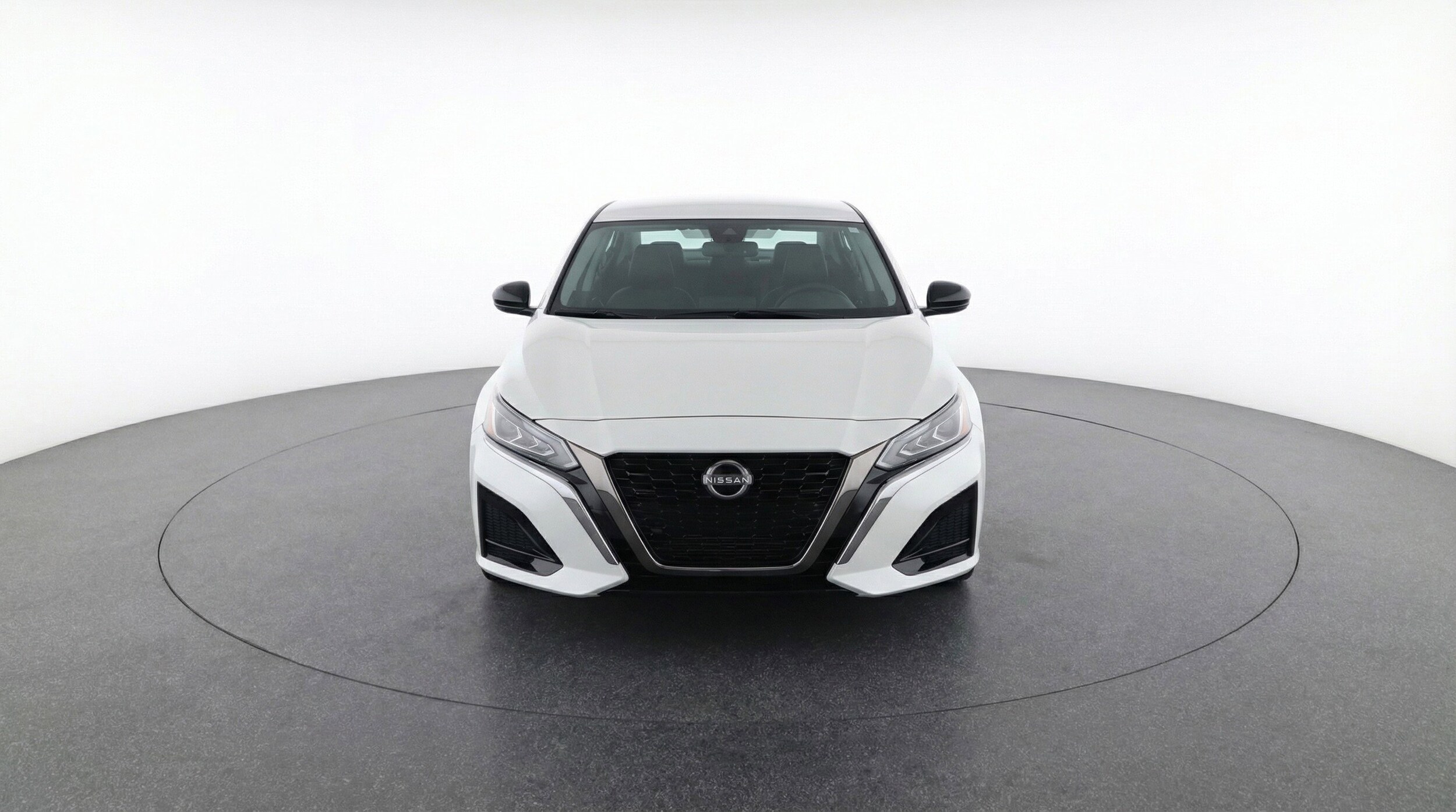 Thumbnail: 2025 Nissan Altima - 2