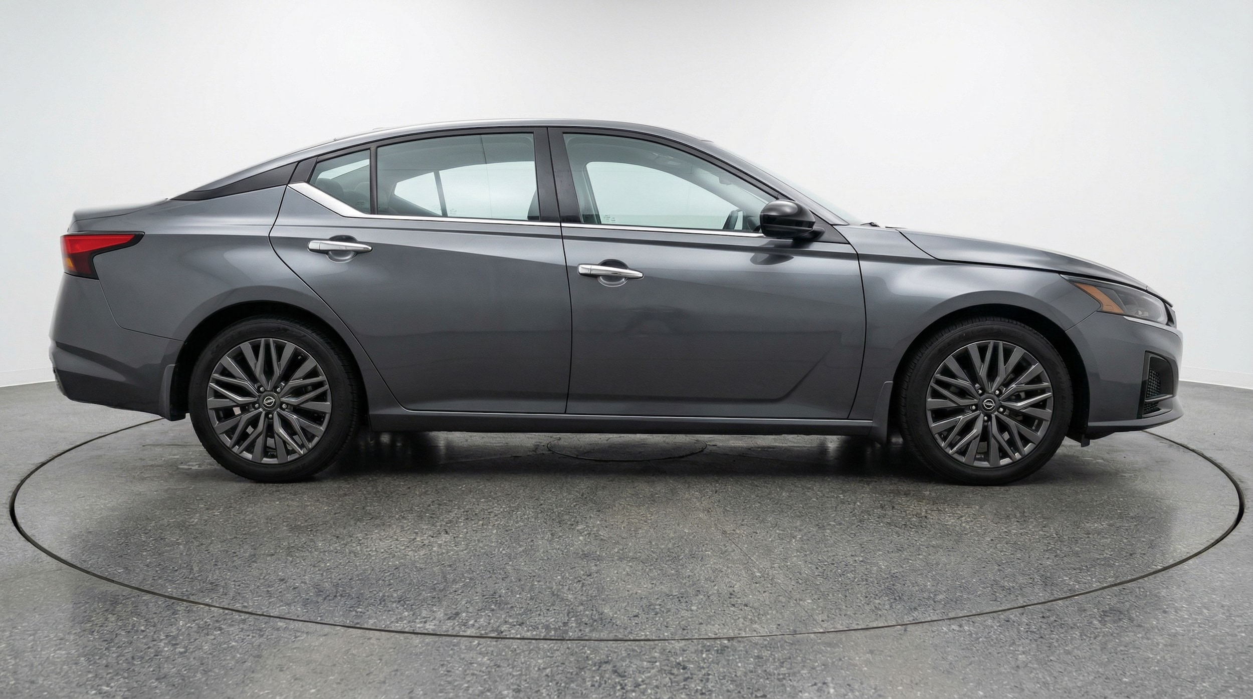 Thumbnail: 2025 Nissan Altima - 8