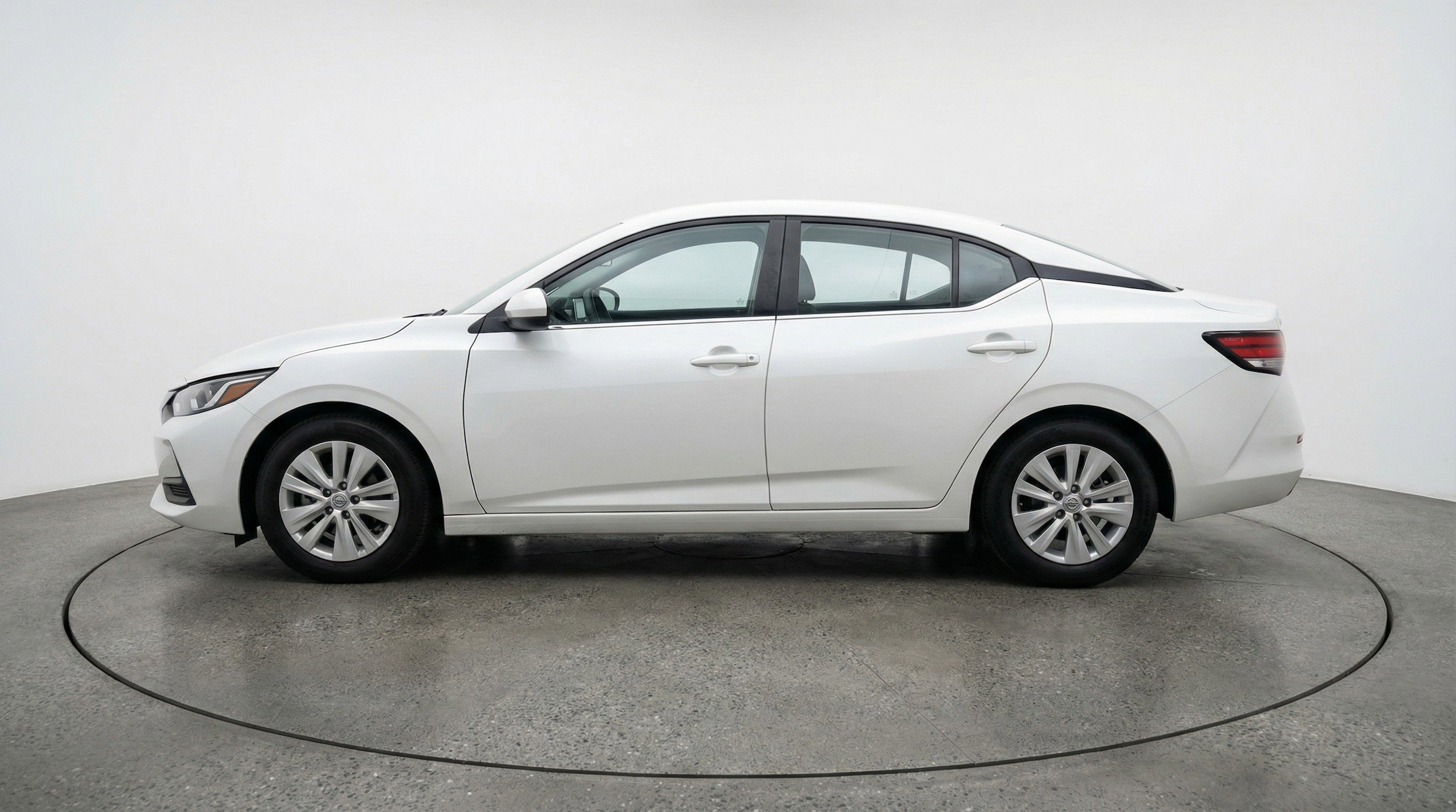 Thumbnail: 2025 Nissan Sentra - 5
