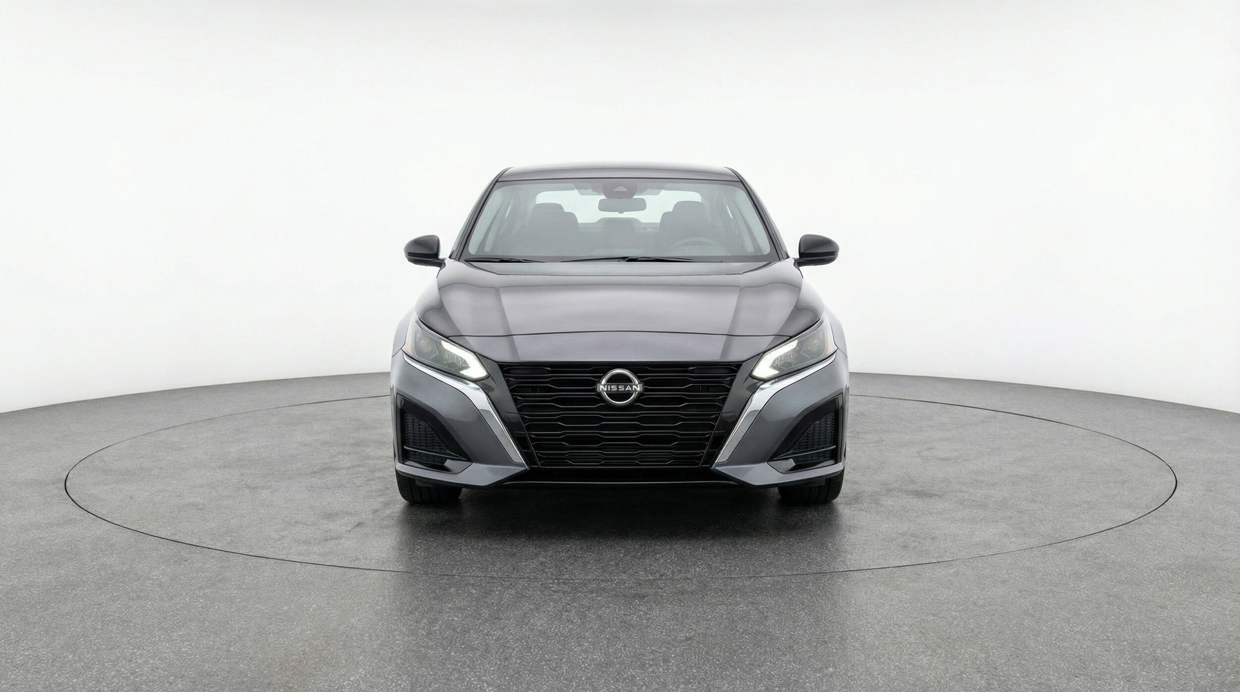 Thumbnail: 2025 Nissan Altima - 2