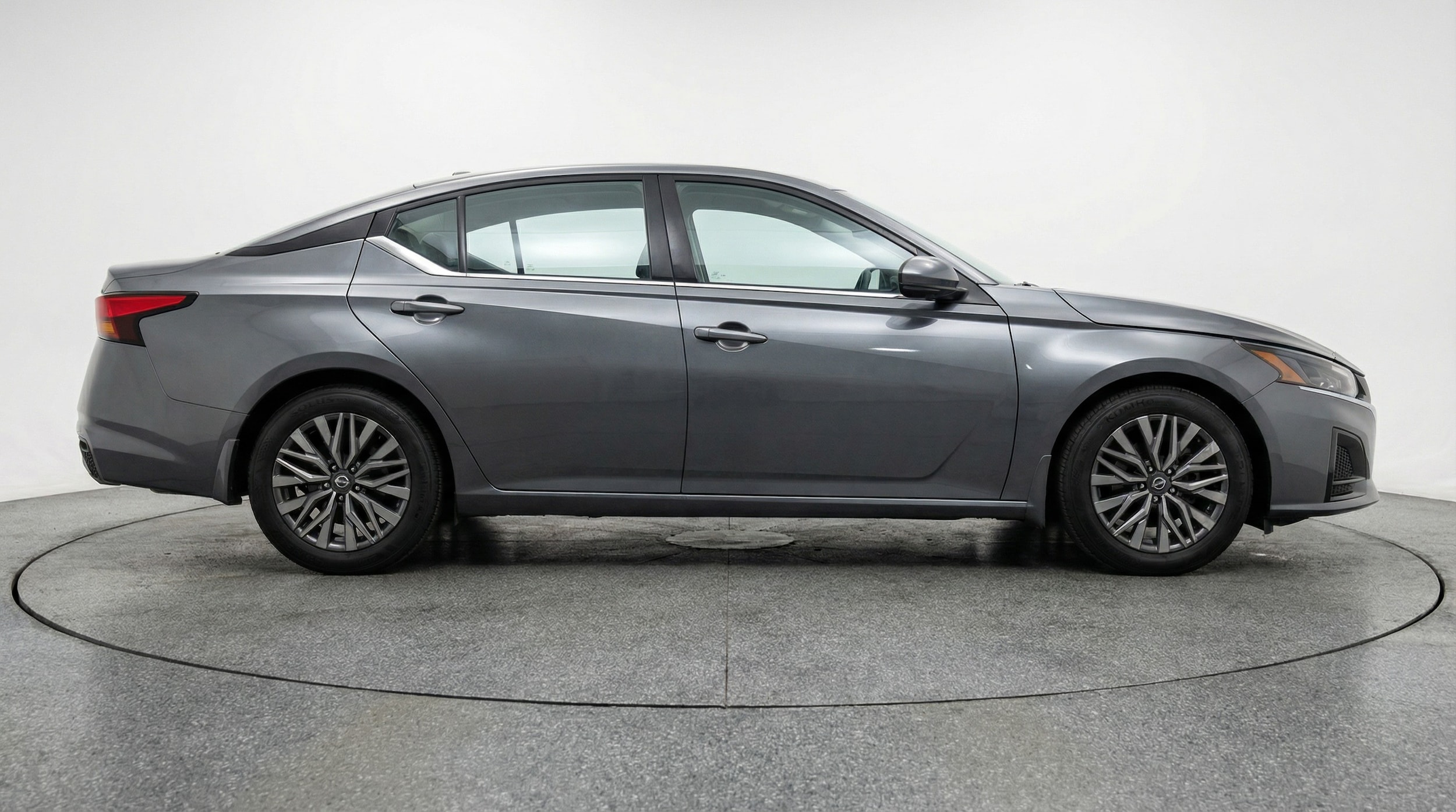 Thumbnail: 2025 Nissan Altima - 8