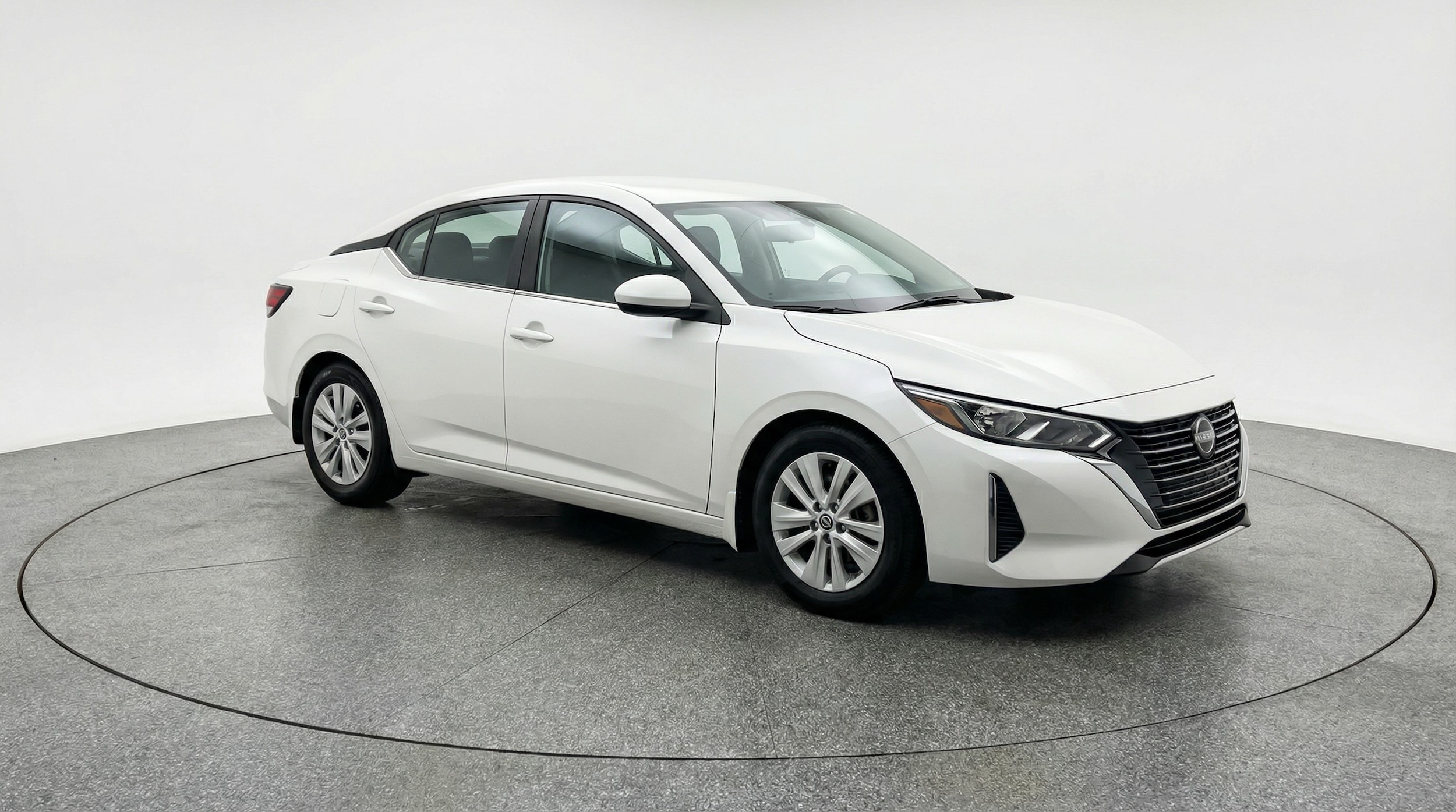 Thumbnail: 2025 Nissan Sentra - 1