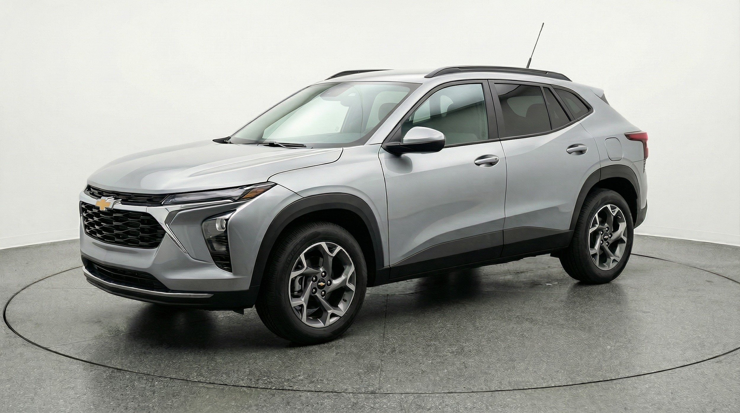 Thumbnail: 2025 Chevrolet Trax - 3