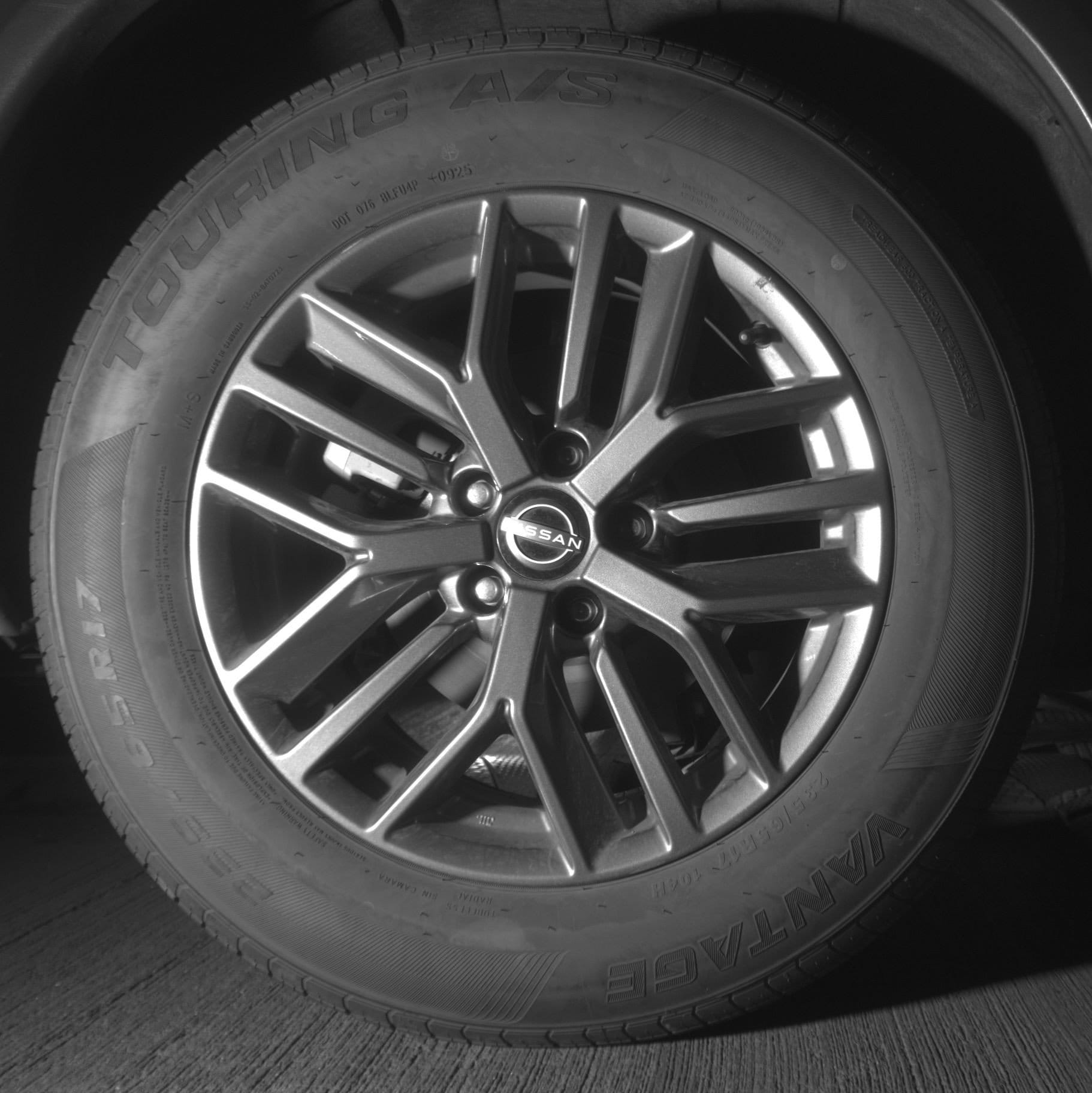 Thumbnail: 2023 Nissan Rogue - 15