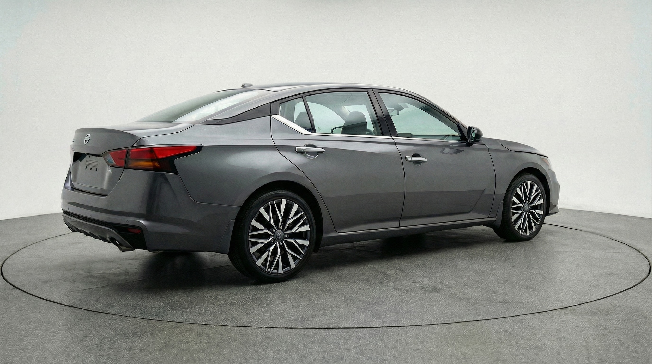 Thumbnail: 2025 Nissan Altima - 7