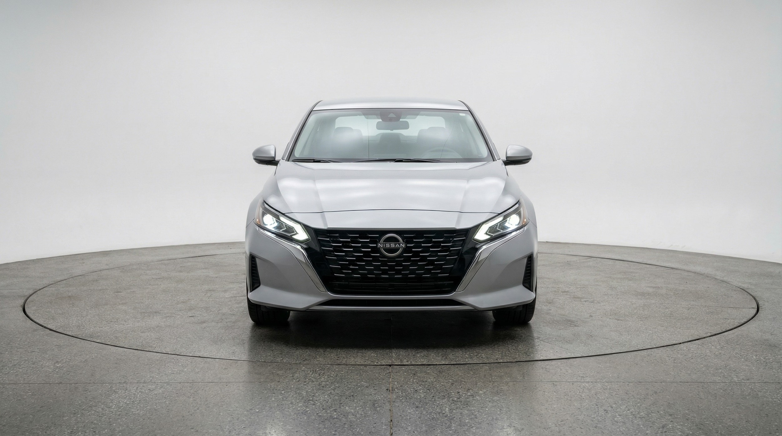 Thumbnail: 2025 Nissan Altima - 2