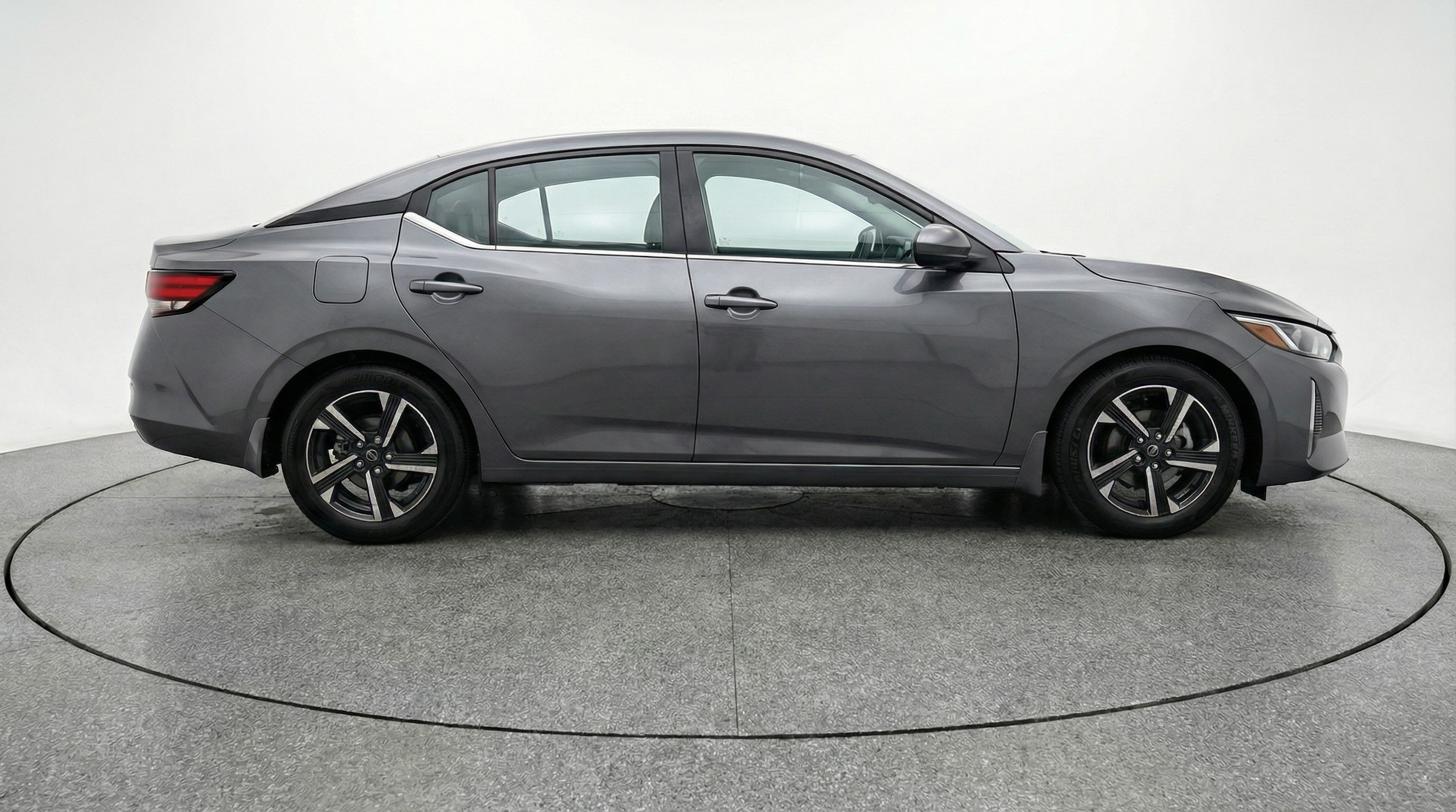 Thumbnail: 2025 Nissan Sentra - 8