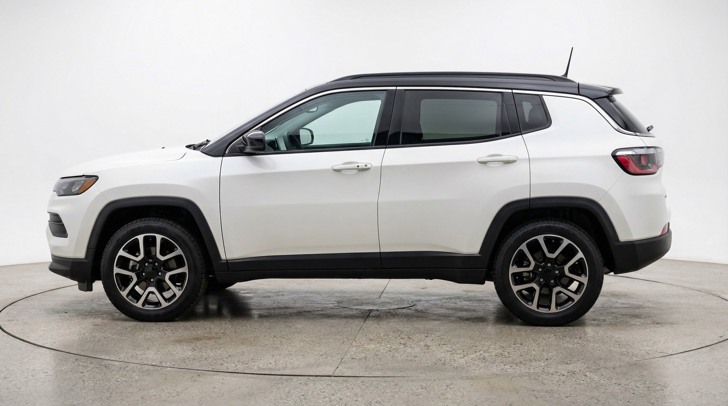 Thumbnail: 2025 Jeep Compass - 5