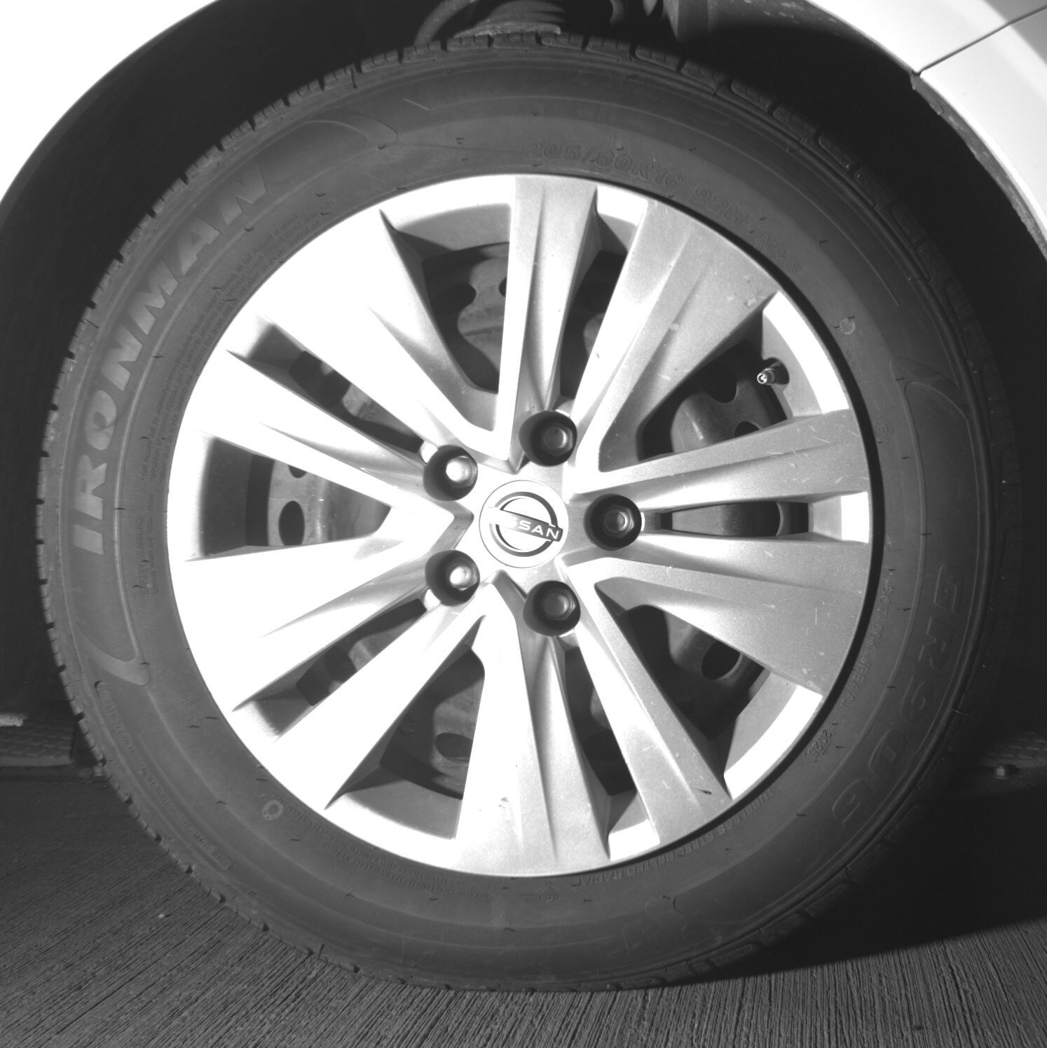 Thumbnail: 2025 Nissan Sentra - 10