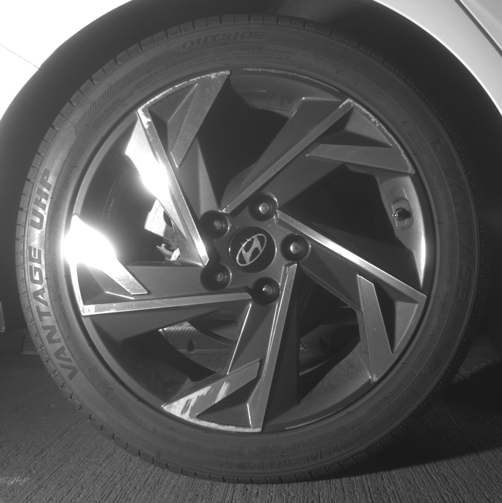 Thumbnail: 2025 Hyundai Elantra - 15