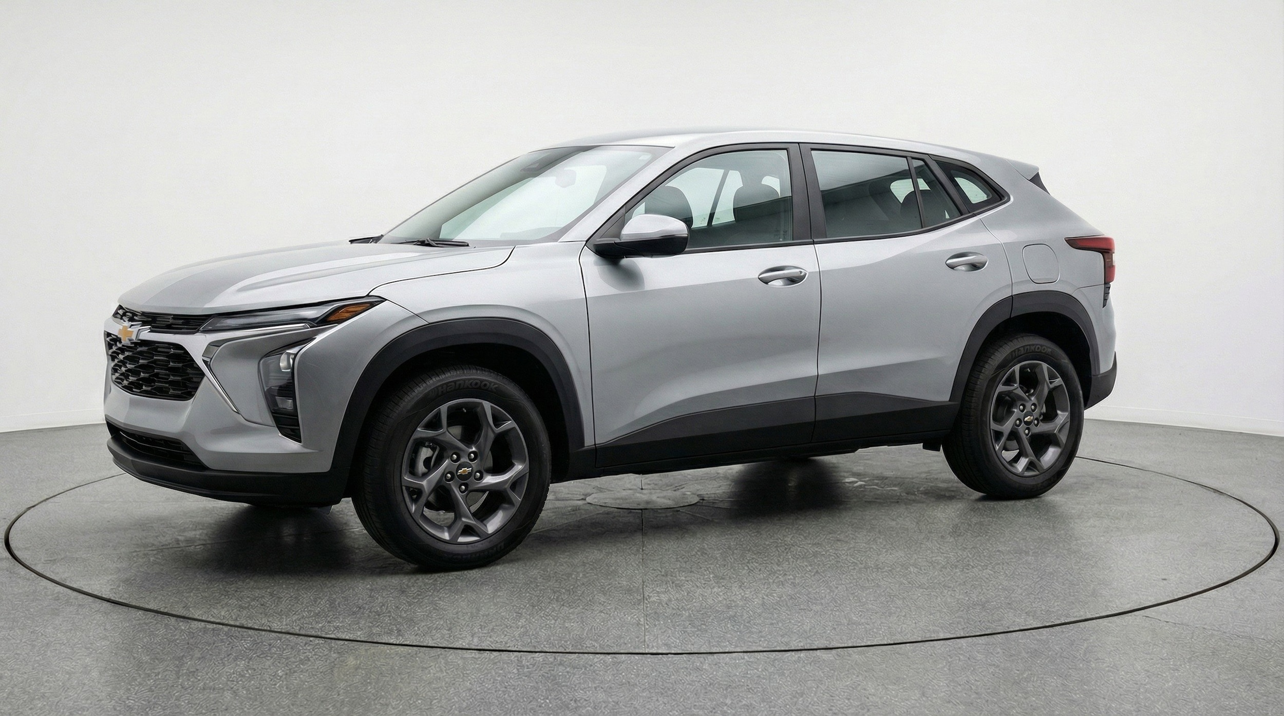 Thumbnail: 2025 Chevrolet Trax - 3