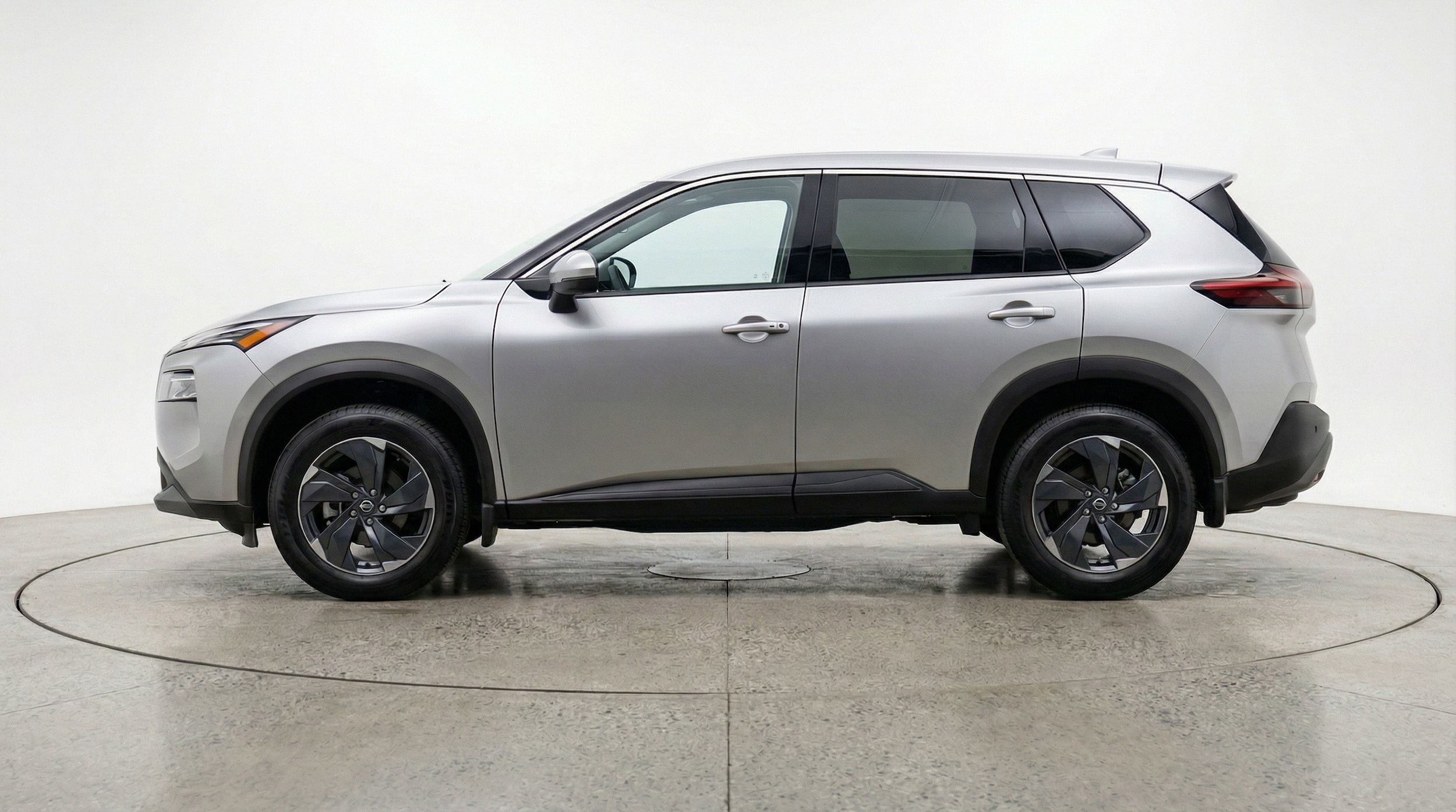 Thumbnail: 2025 Nissan Rogue - 5