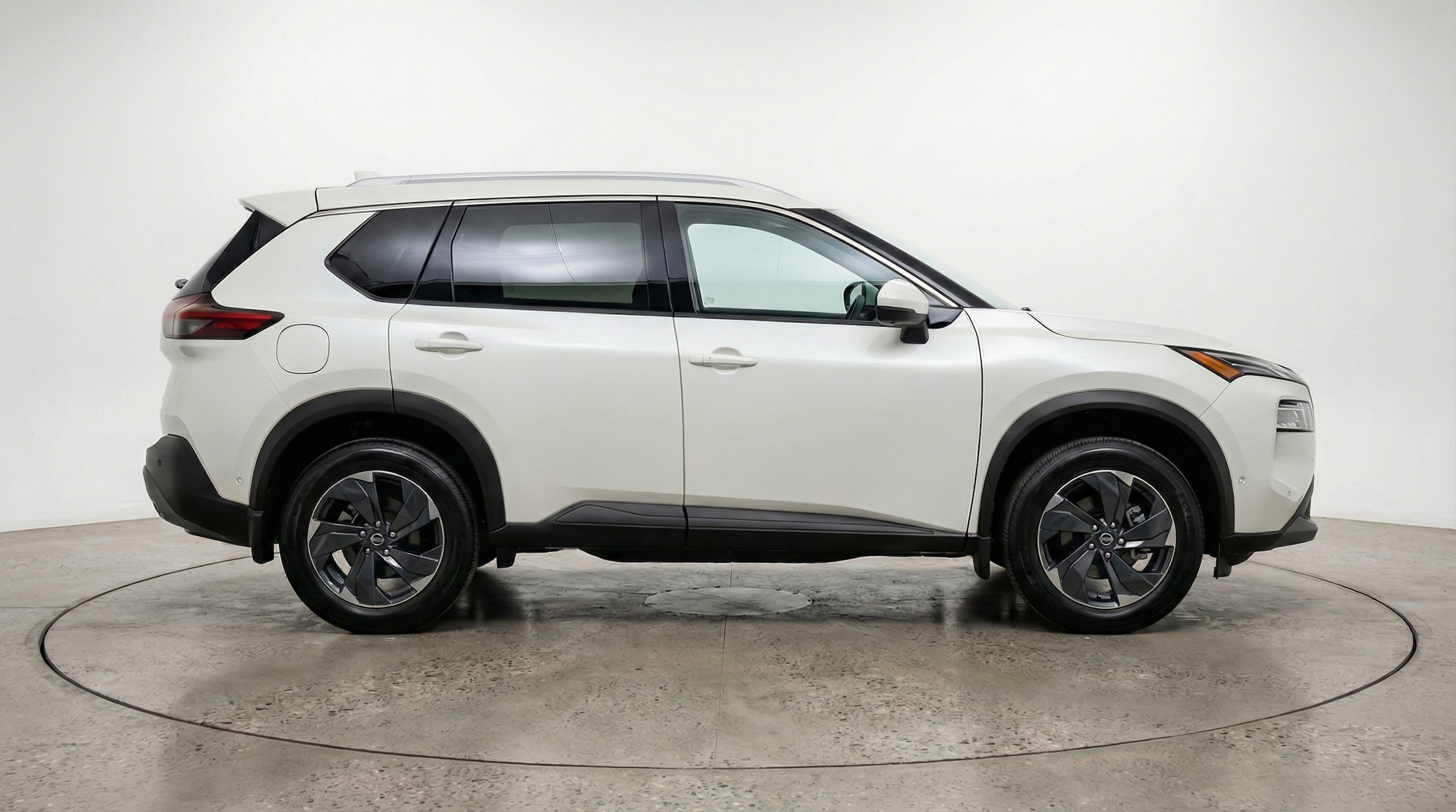 Thumbnail: 2025 Nissan Rogue - 8