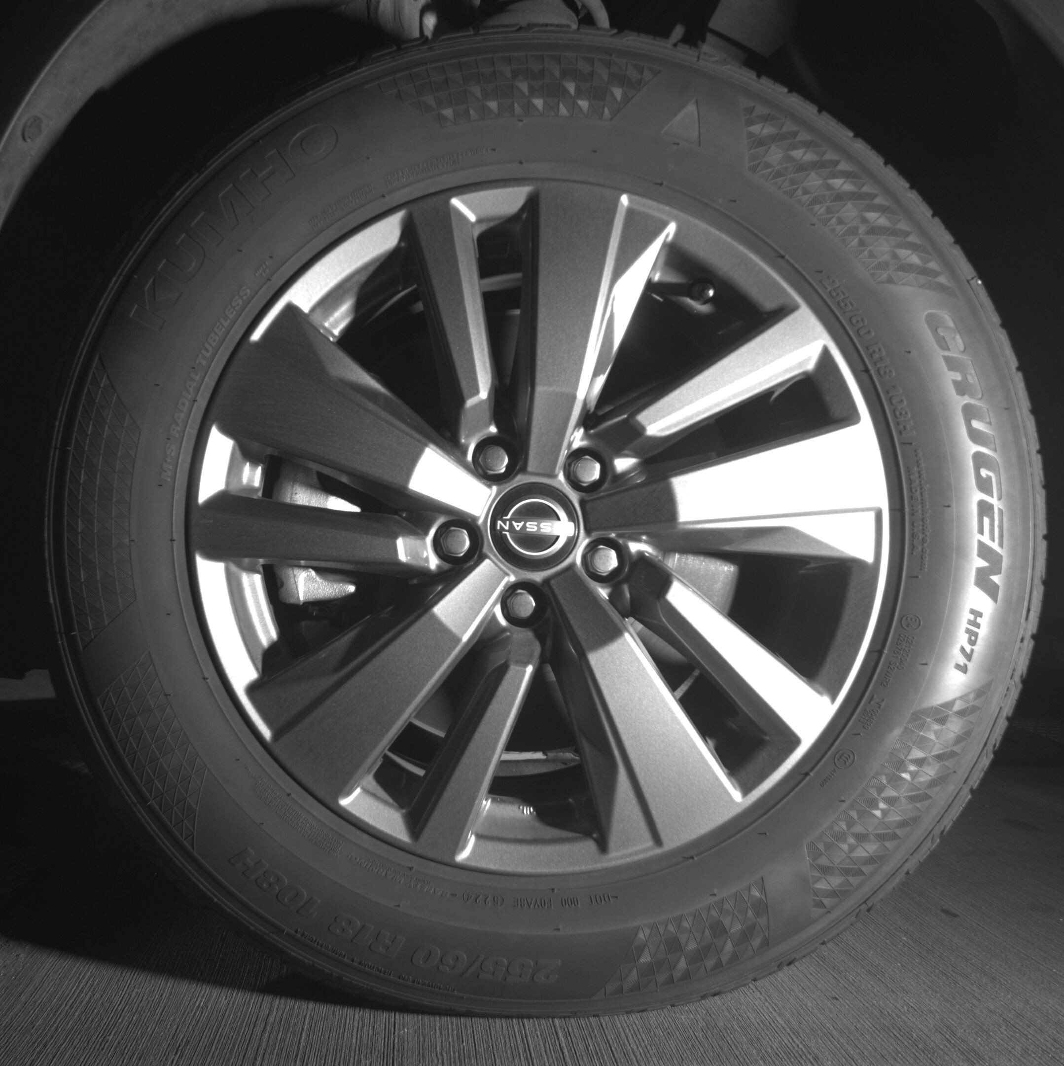 Thumbnail: 2025 Nissan Pathfinder - 9