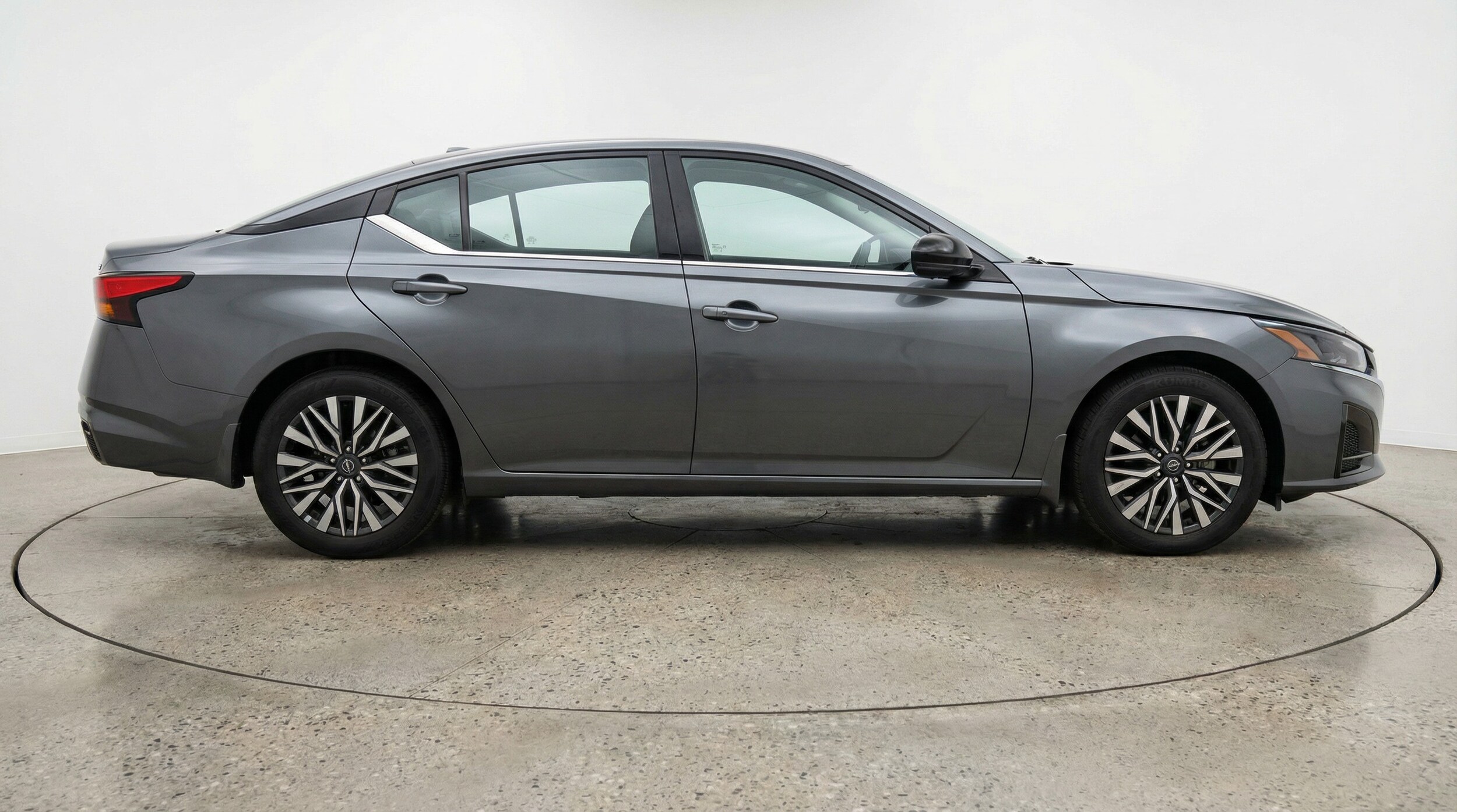 Thumbnail: 2025 Nissan Altima - 8