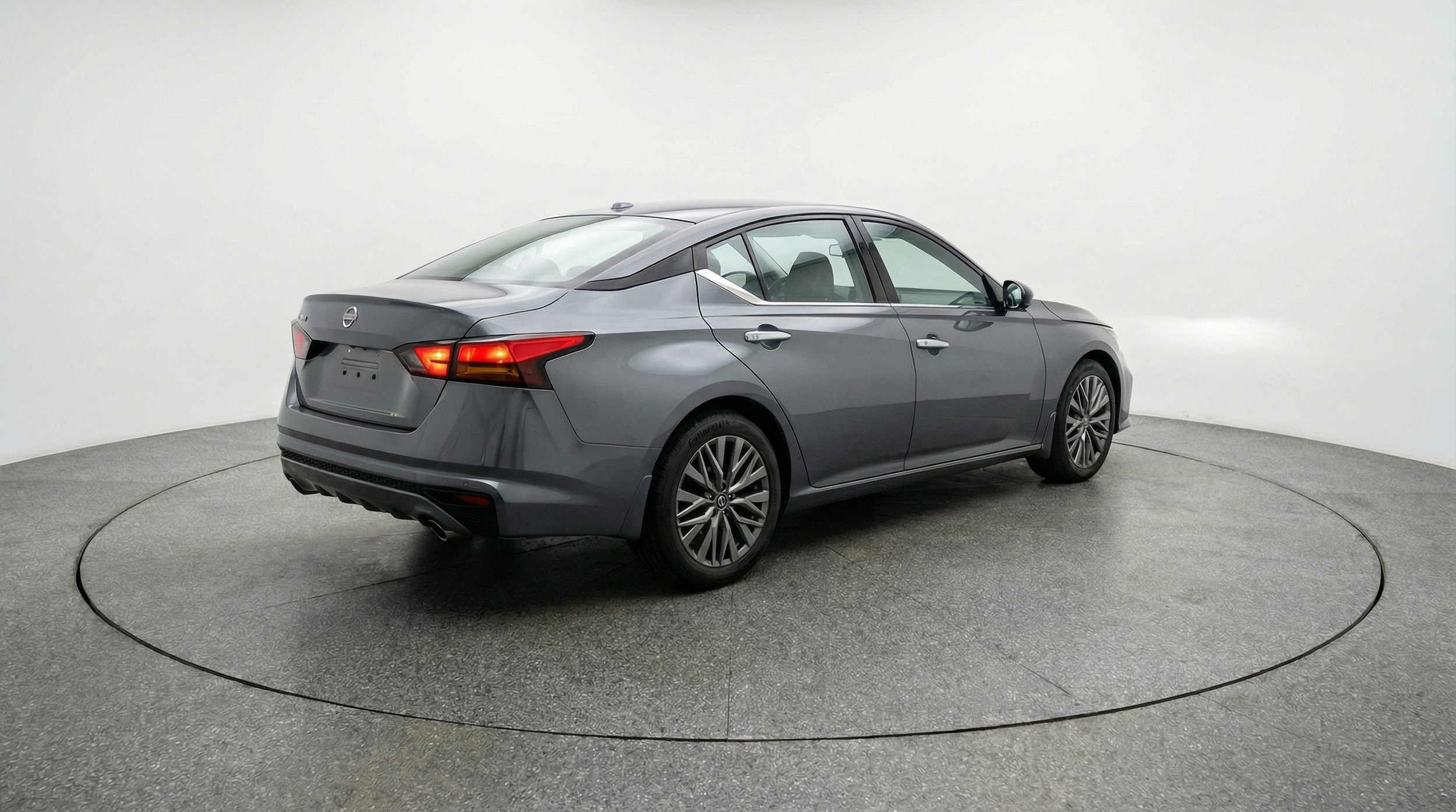 Thumbnail: 2025 Nissan Altima - 7