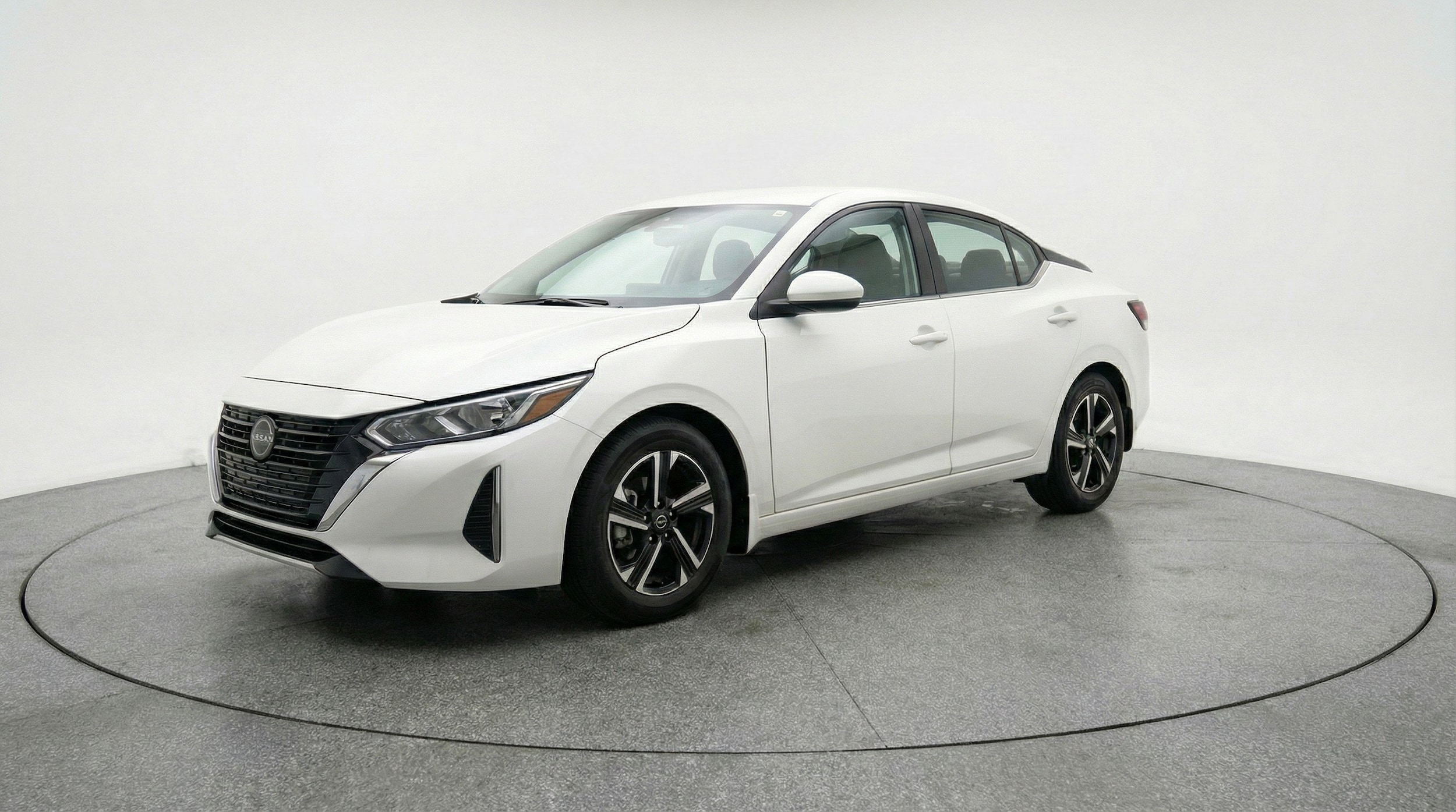 Thumbnail: 2025 Nissan Sentra - 3