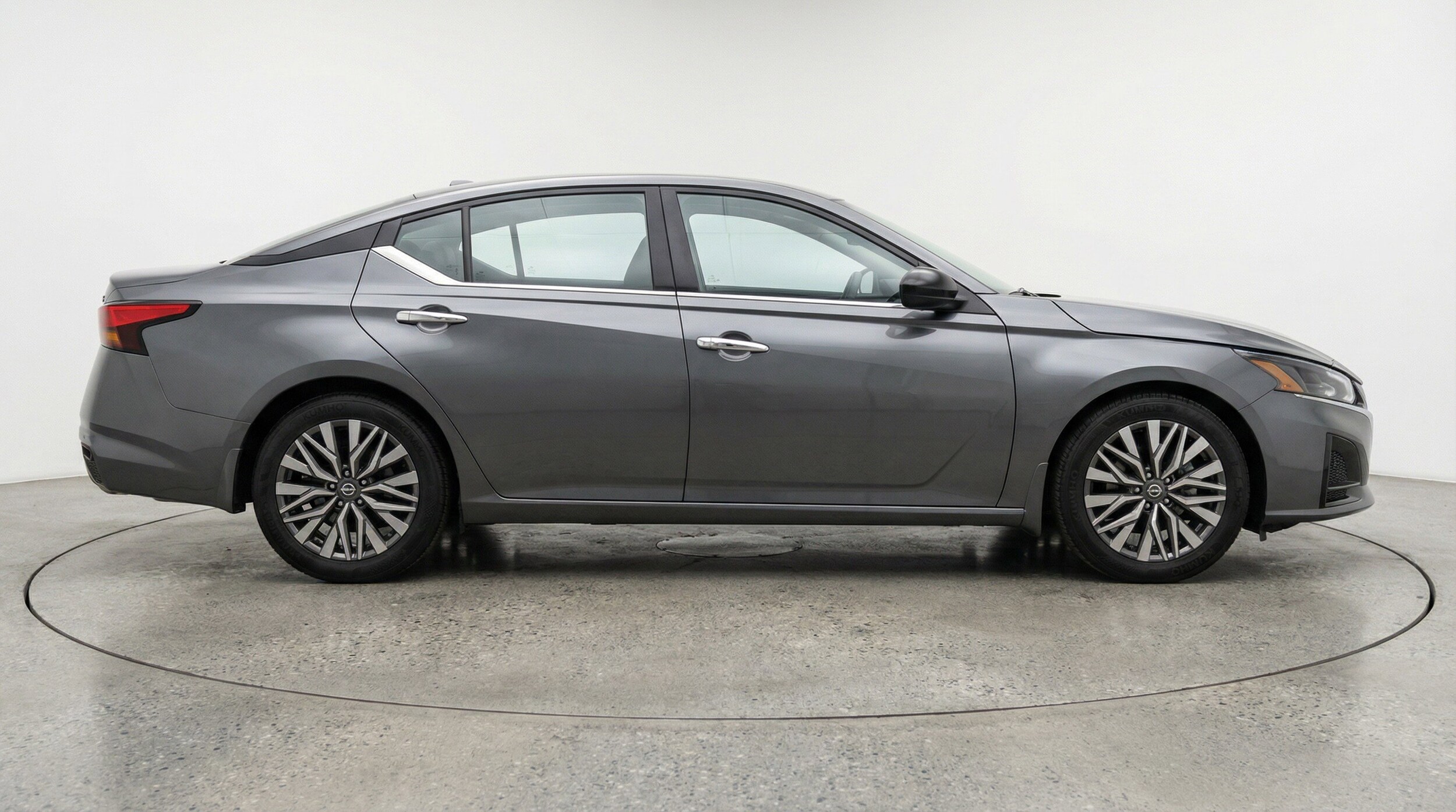 Thumbnail: 2025 Nissan Altima - 11