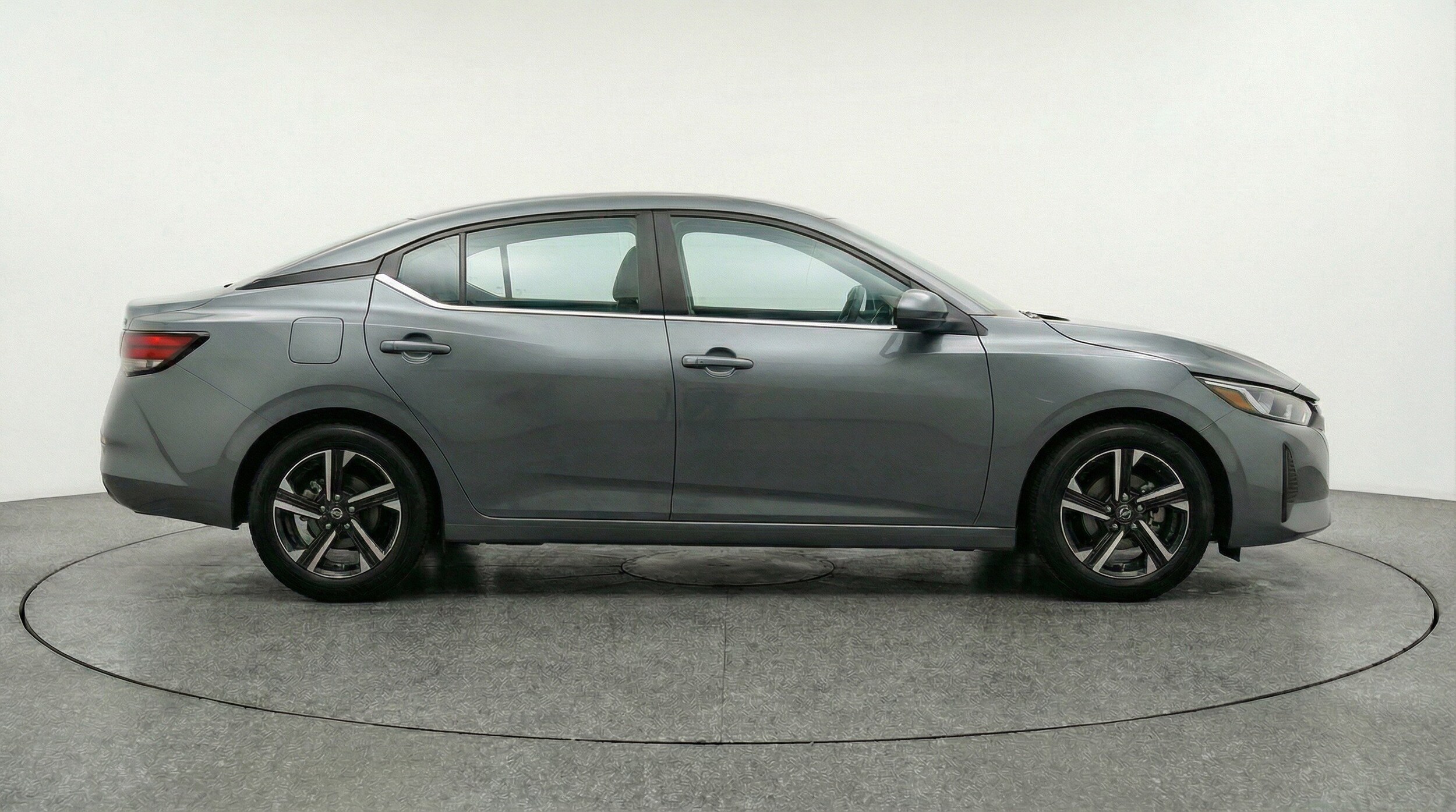 Thumbnail: 2025 Nissan Sentra - 11