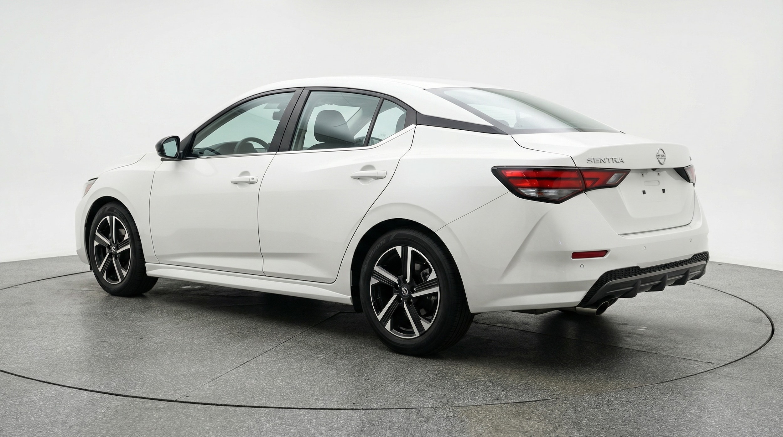 Thumbnail: 2025 Nissan Sentra - 5