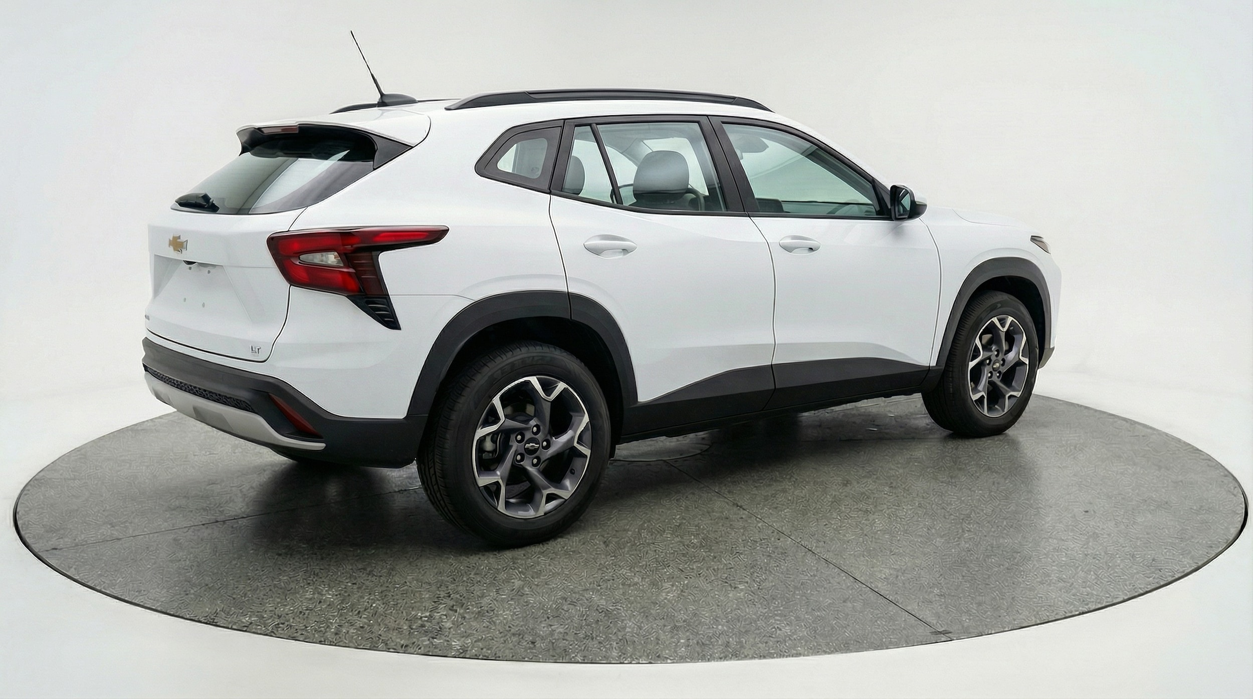 Thumbnail: 2025 Chevrolet Trax - 7