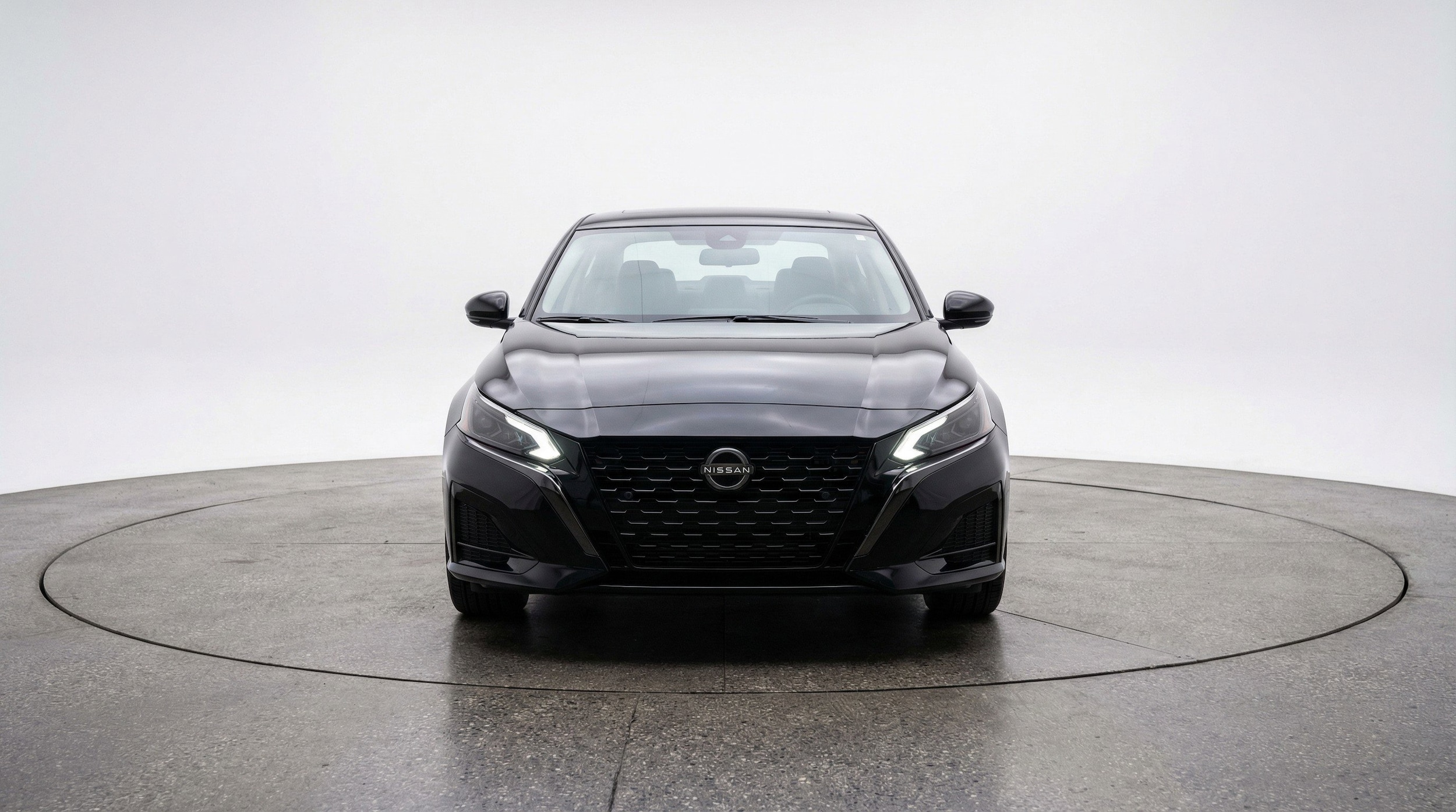 Thumbnail: 2025 Nissan Altima - 2