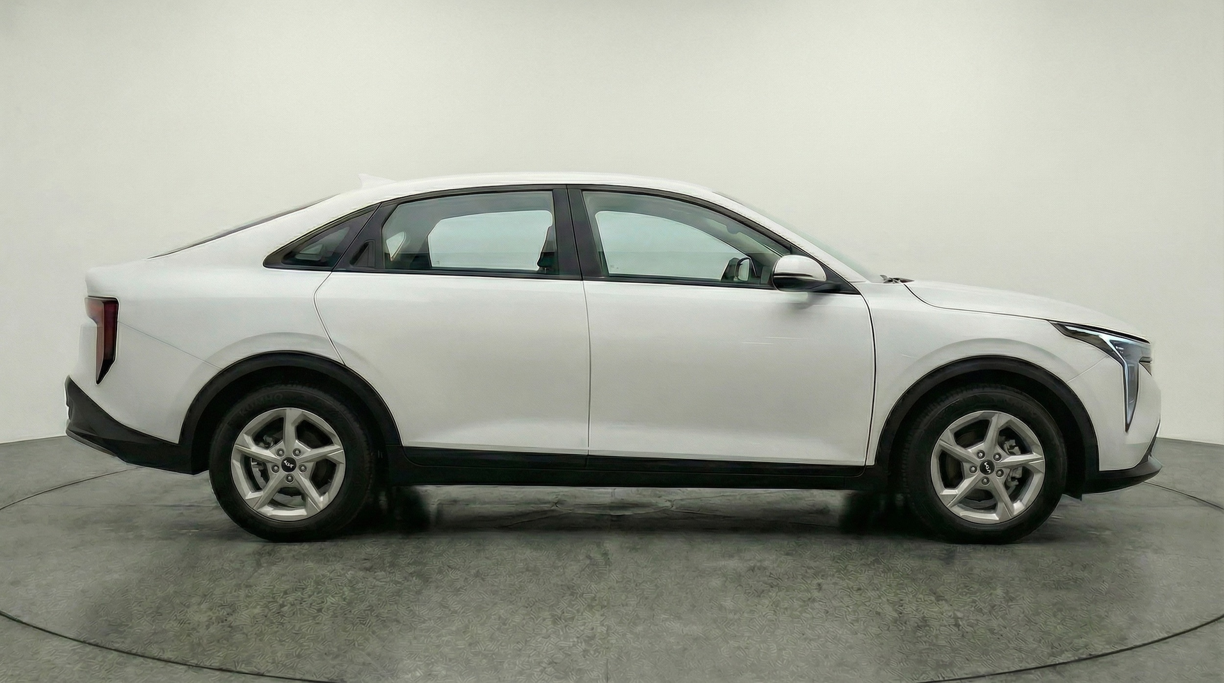 Thumbnail: 2025 Kia K4 - 8