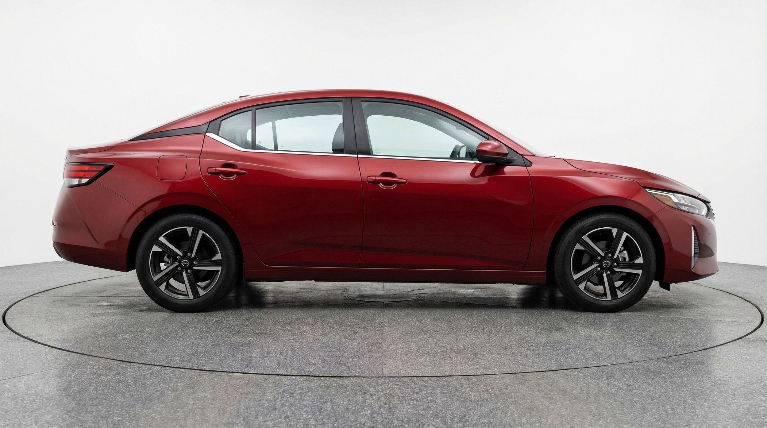 Thumbnail: 2025 Nissan Sentra - 11