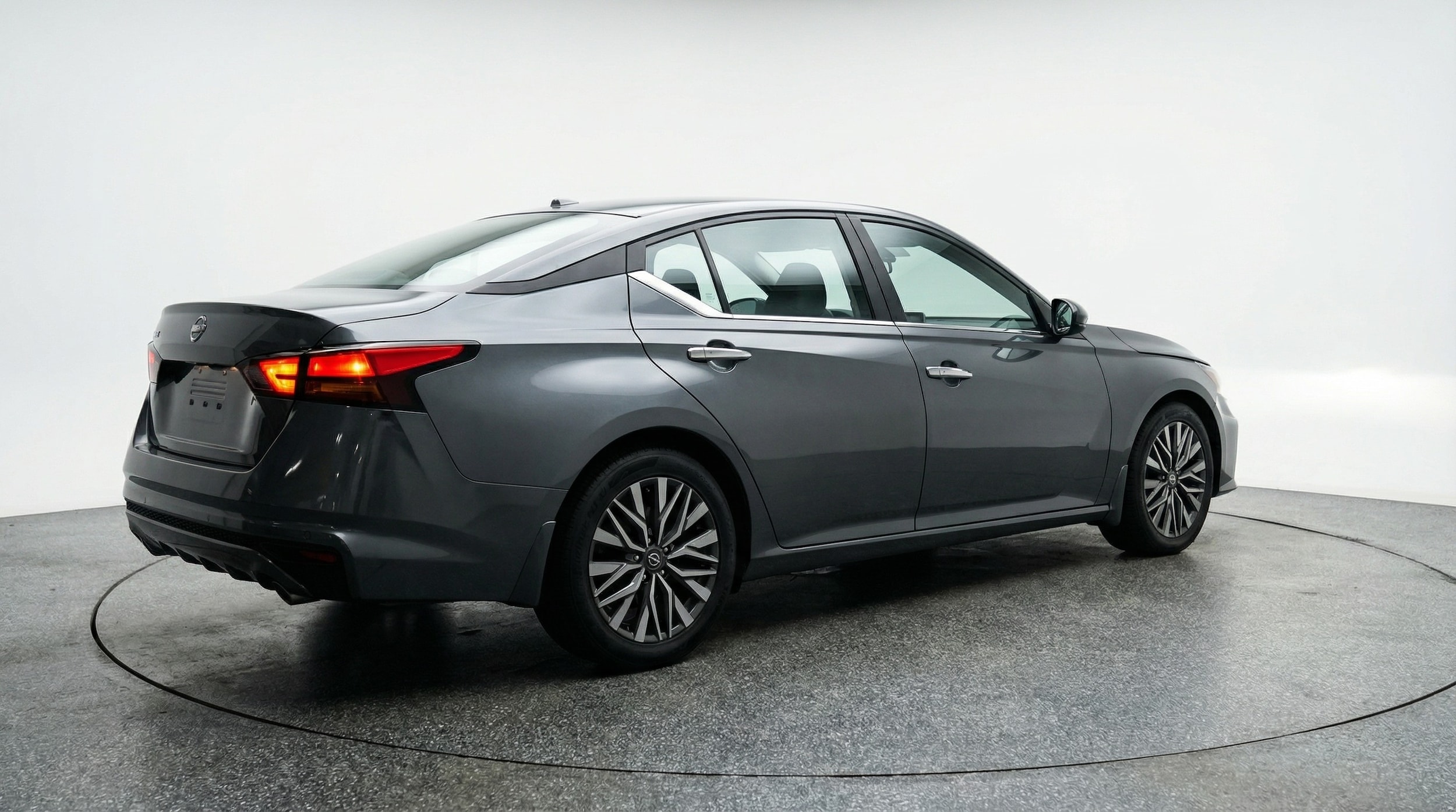 Thumbnail: 2025 Nissan Altima - 7