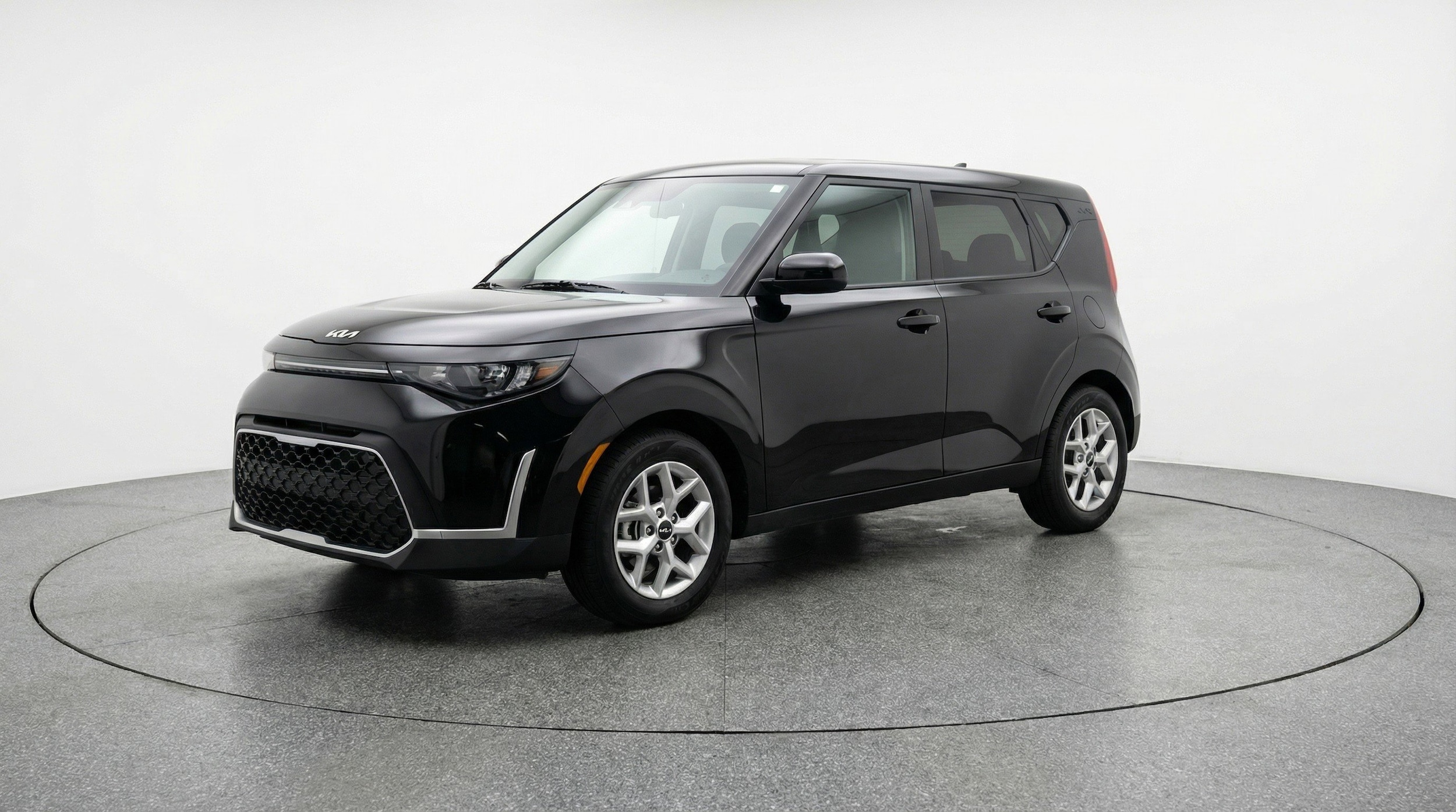 Thumbnail: 2025 Kia Soul - 3