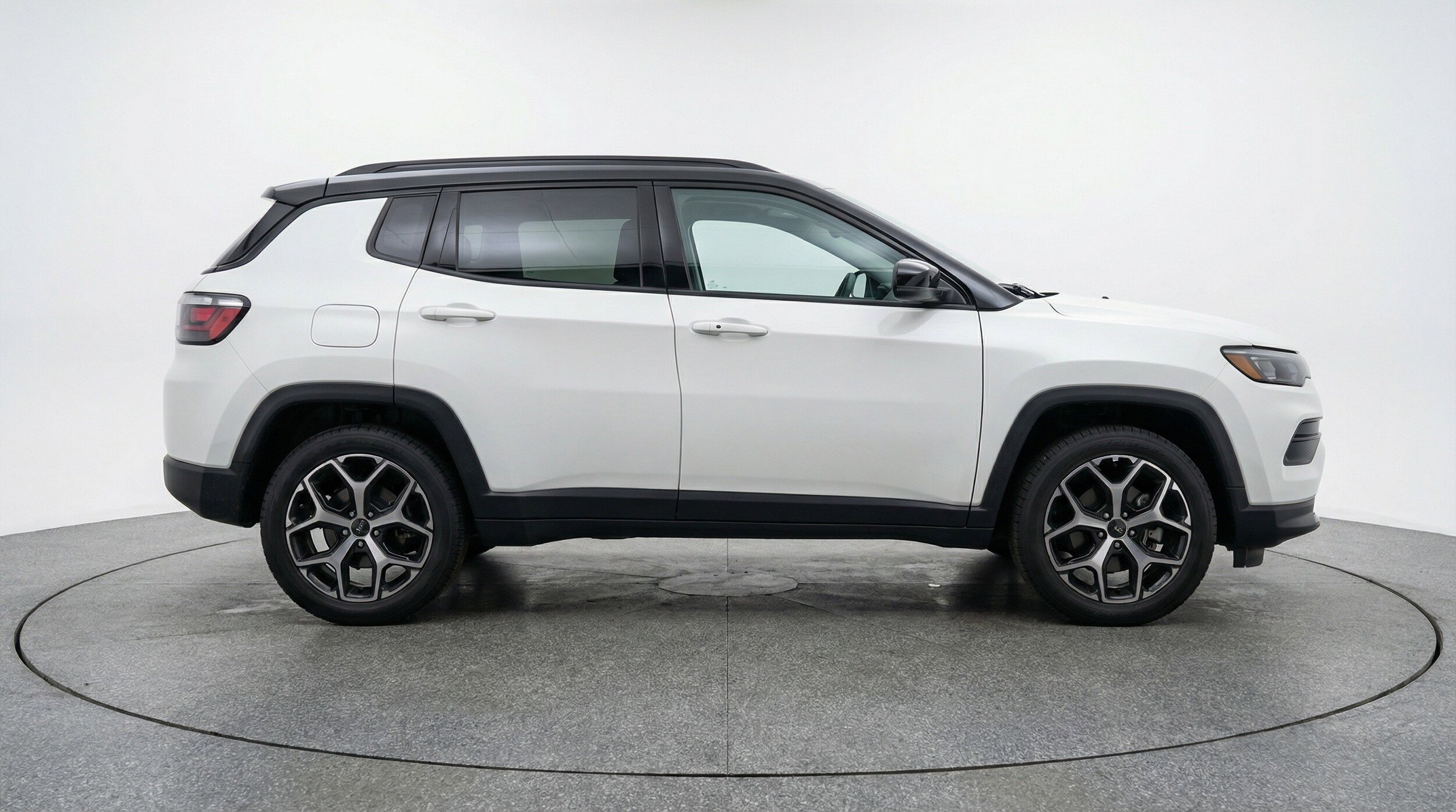 Thumbnail: 2025 Jeep Compass - 11