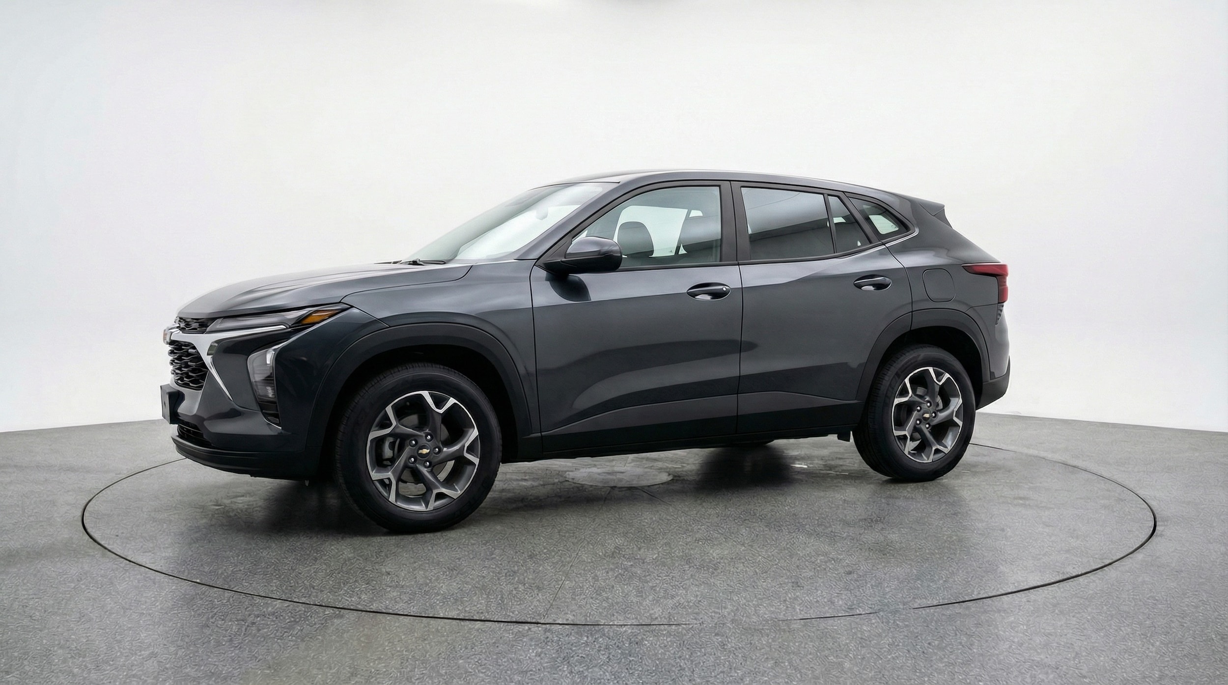 Thumbnail: 2025 Chevrolet Trax - 3