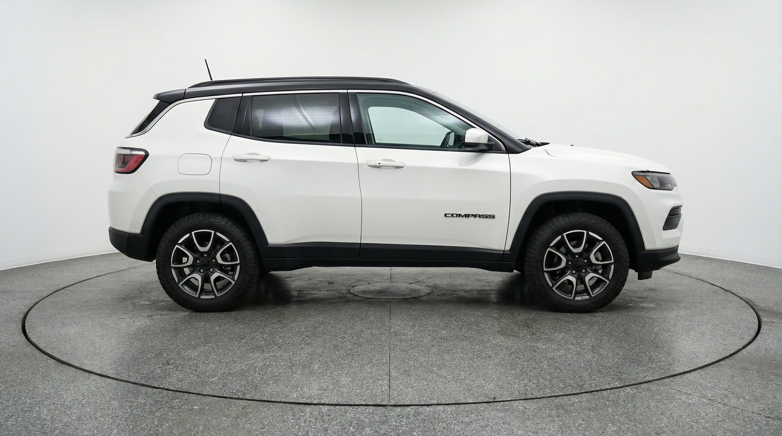 Thumbnail: 2025 Jeep Compass - 8