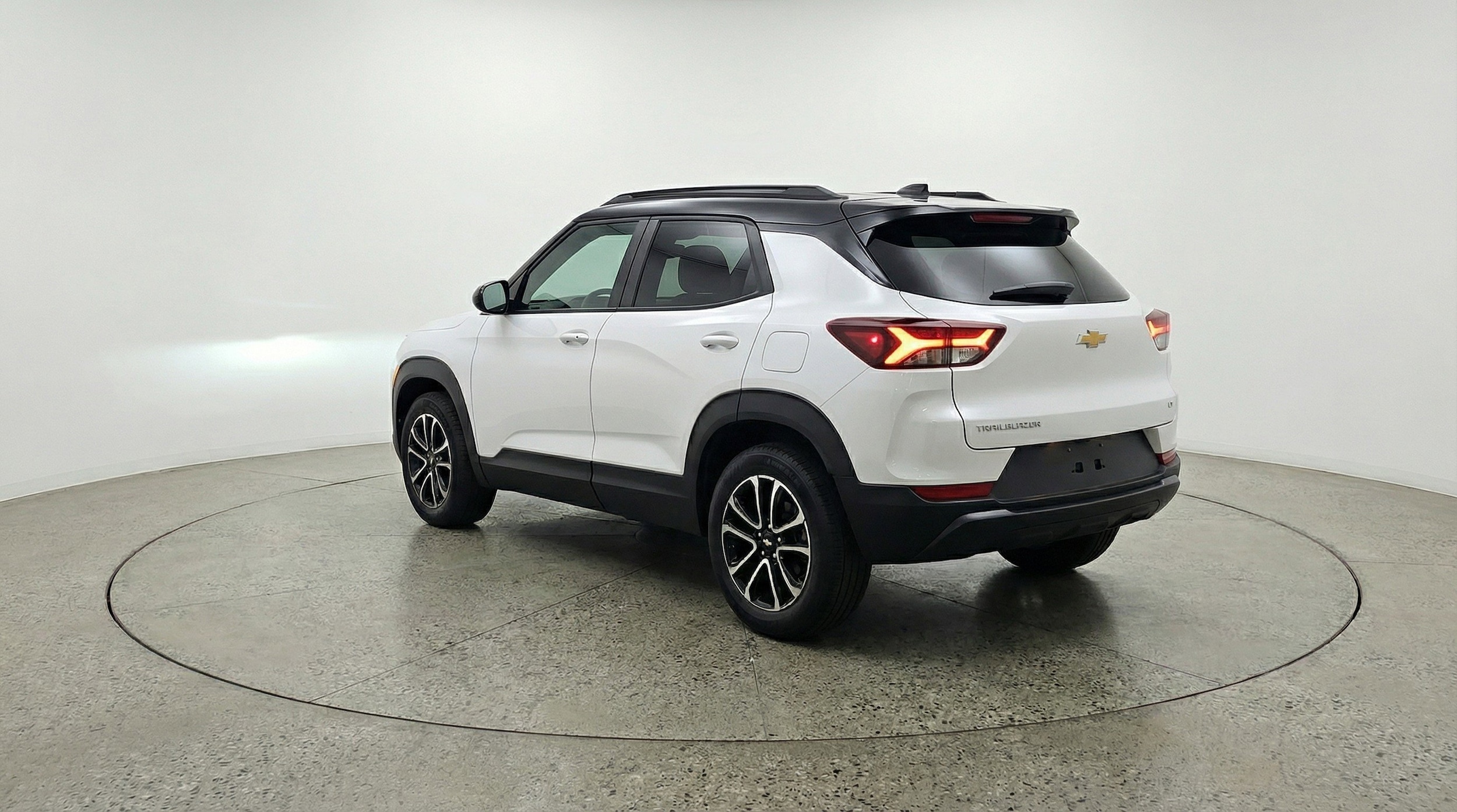 Thumbnail: 2025 Chevrolet TrailBlazer - 6