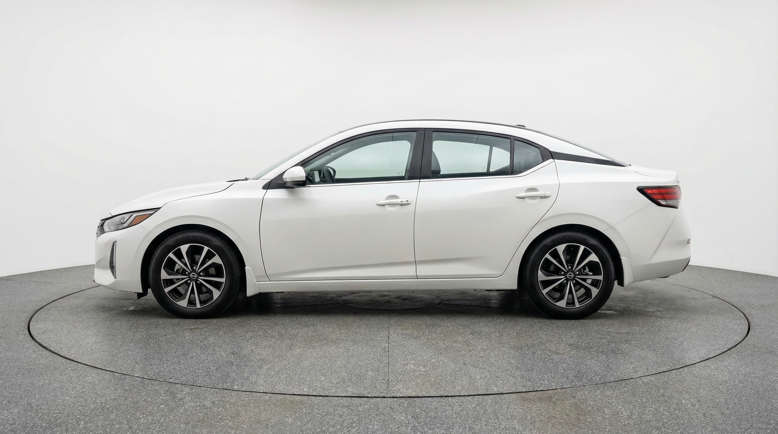 Thumbnail: 2025 Nissan Sentra - 4