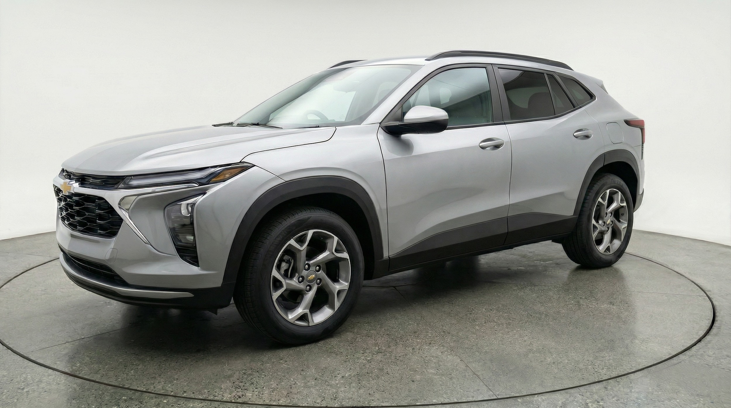 Thumbnail: 2025 Chevrolet Trax - 3