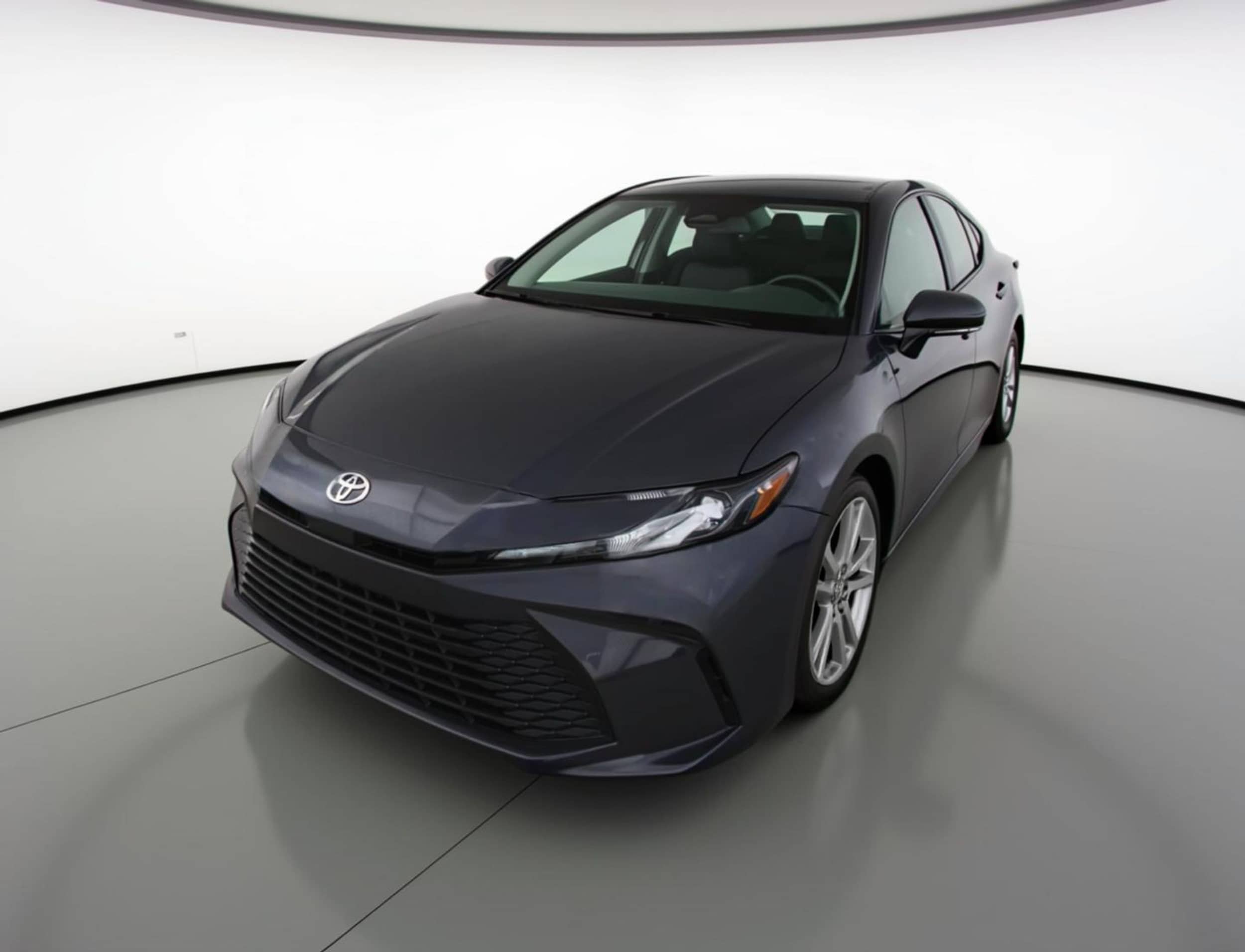 Thumbnail: 2025 Toyota Camry - 3