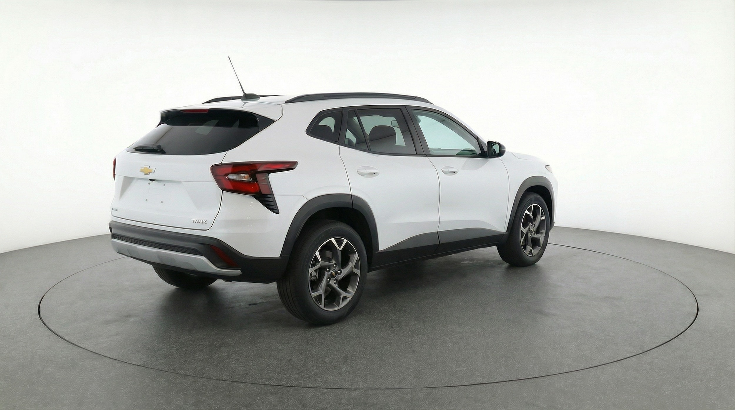 Thumbnail: 2025 Chevrolet Trax - 5