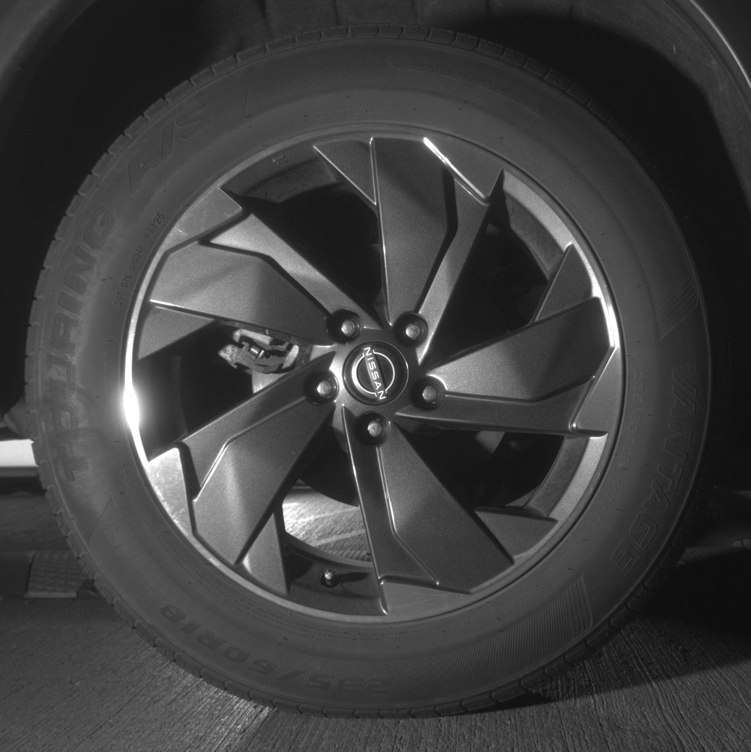 Thumbnail: 2025 Nissan Rogue - 12